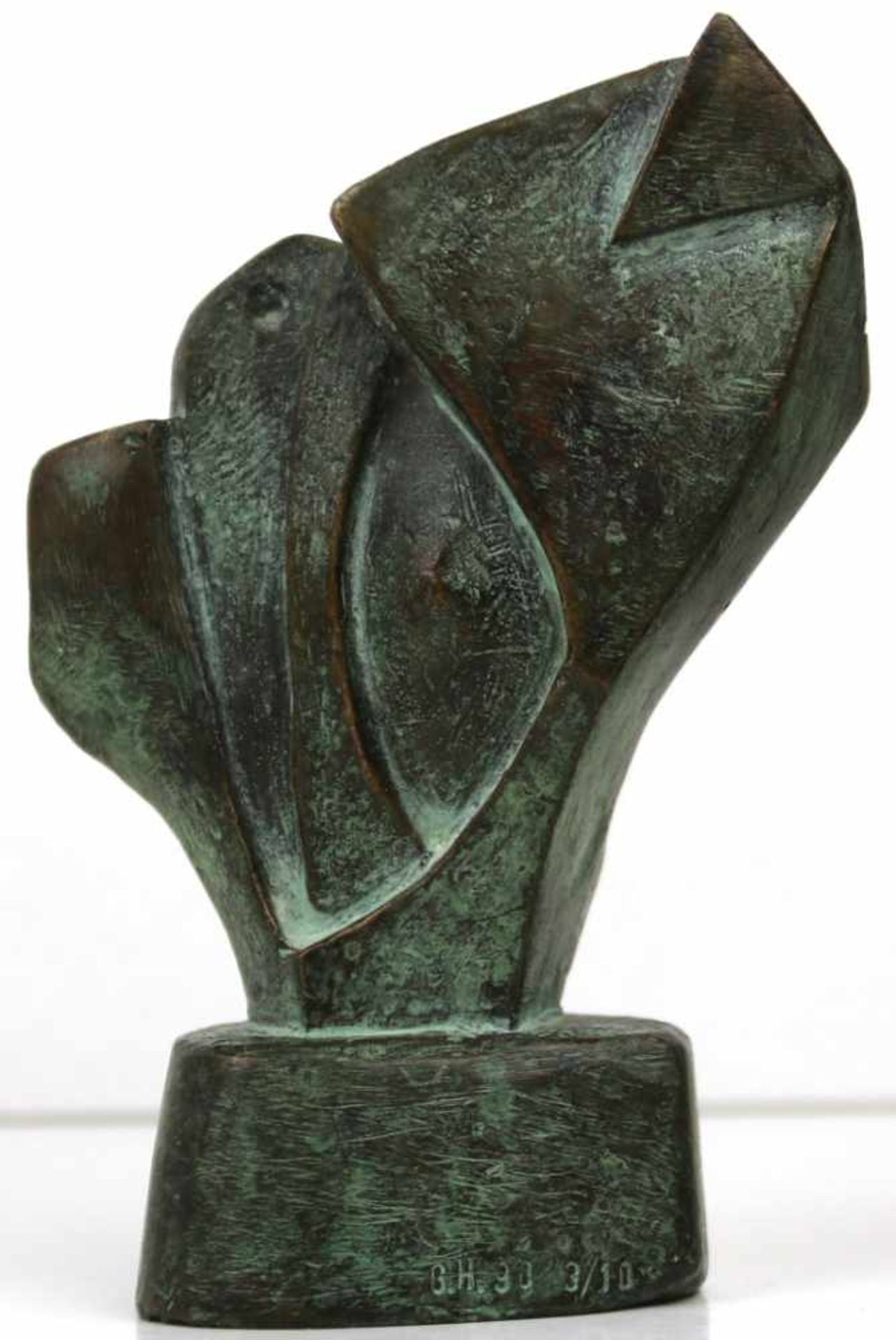 Huniat, Günther. (Geb. 1939): Ohne Titel. (Gezwitscher im Baum). Bronzeplastik, patiniert. - Bild 2 aus 2