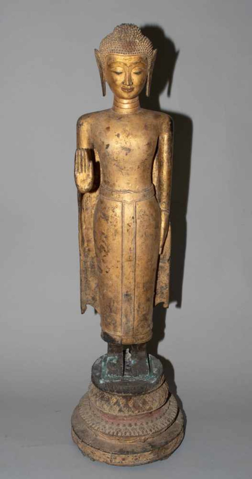 Grosse Buddhafigur - Bild 2 aus 9