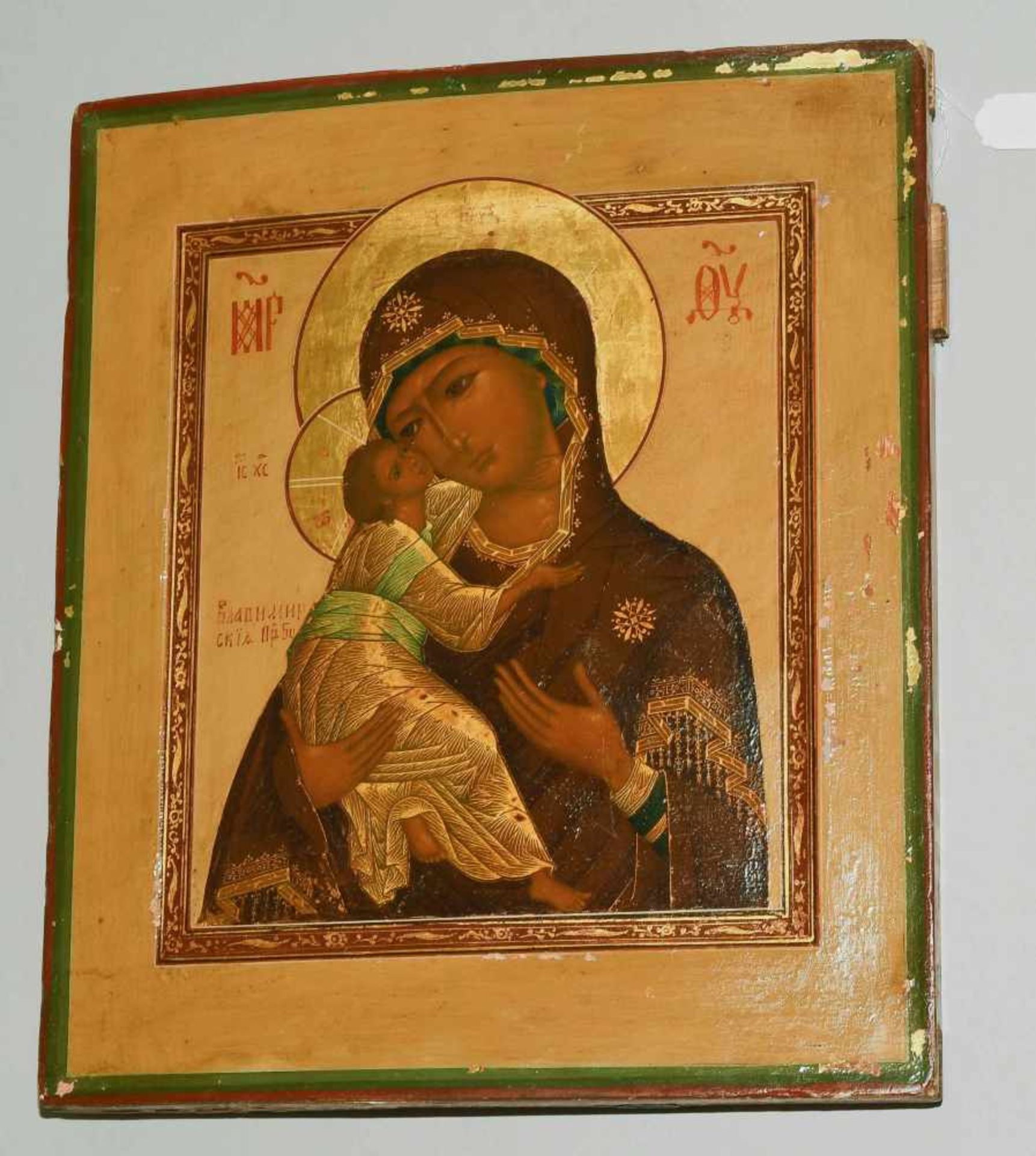 Gottesmutter von WladimirRussisch, 19.Jh. Tempera über Kreidegrund auf Holz. Im leicht vertieften - Bild 2 aus 9