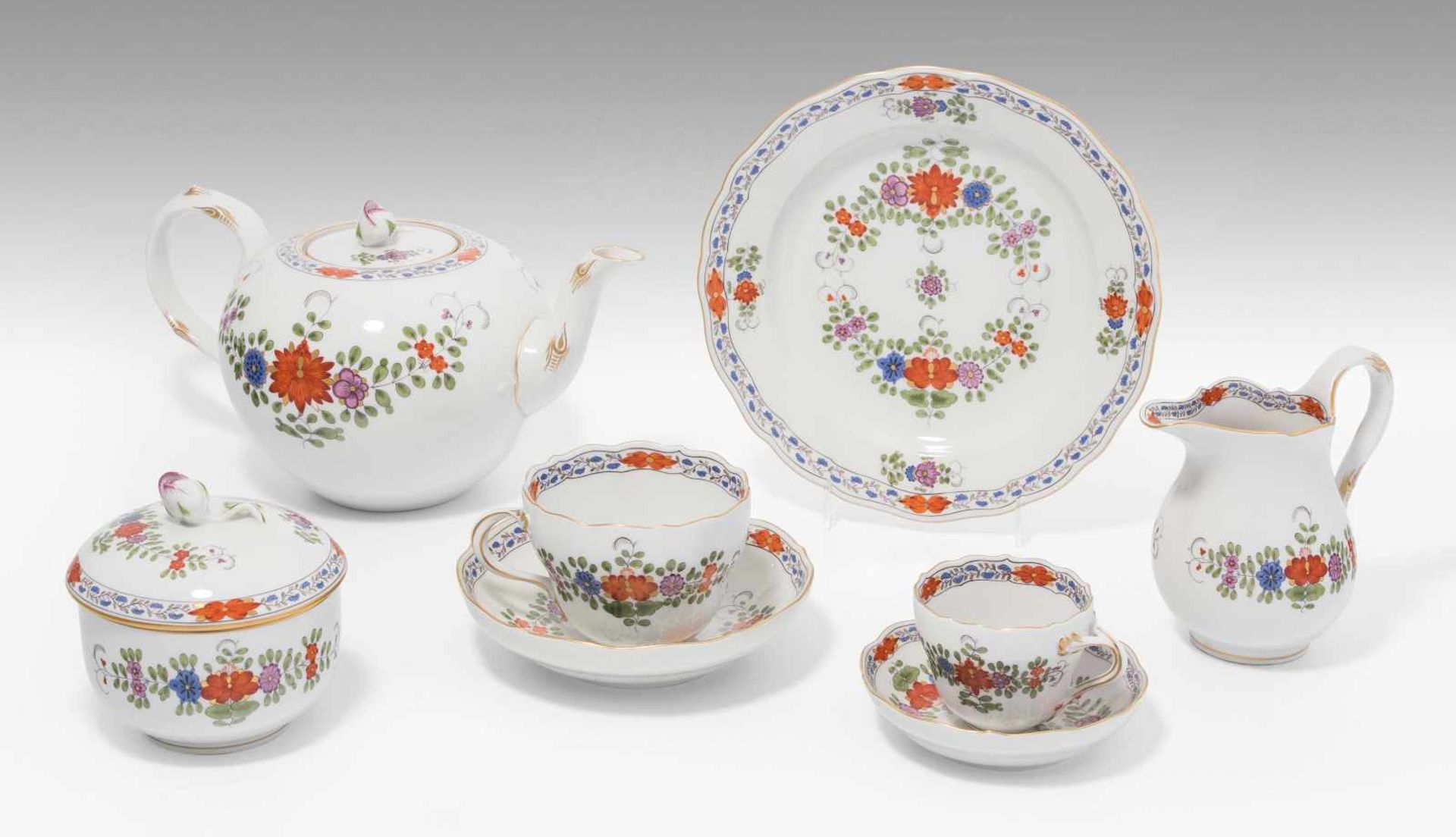 Kaffee/Teeservice, Meissen20.Jh. Porzellan, polychromer Dekor "Indianische Blumen". Bezeichnet: