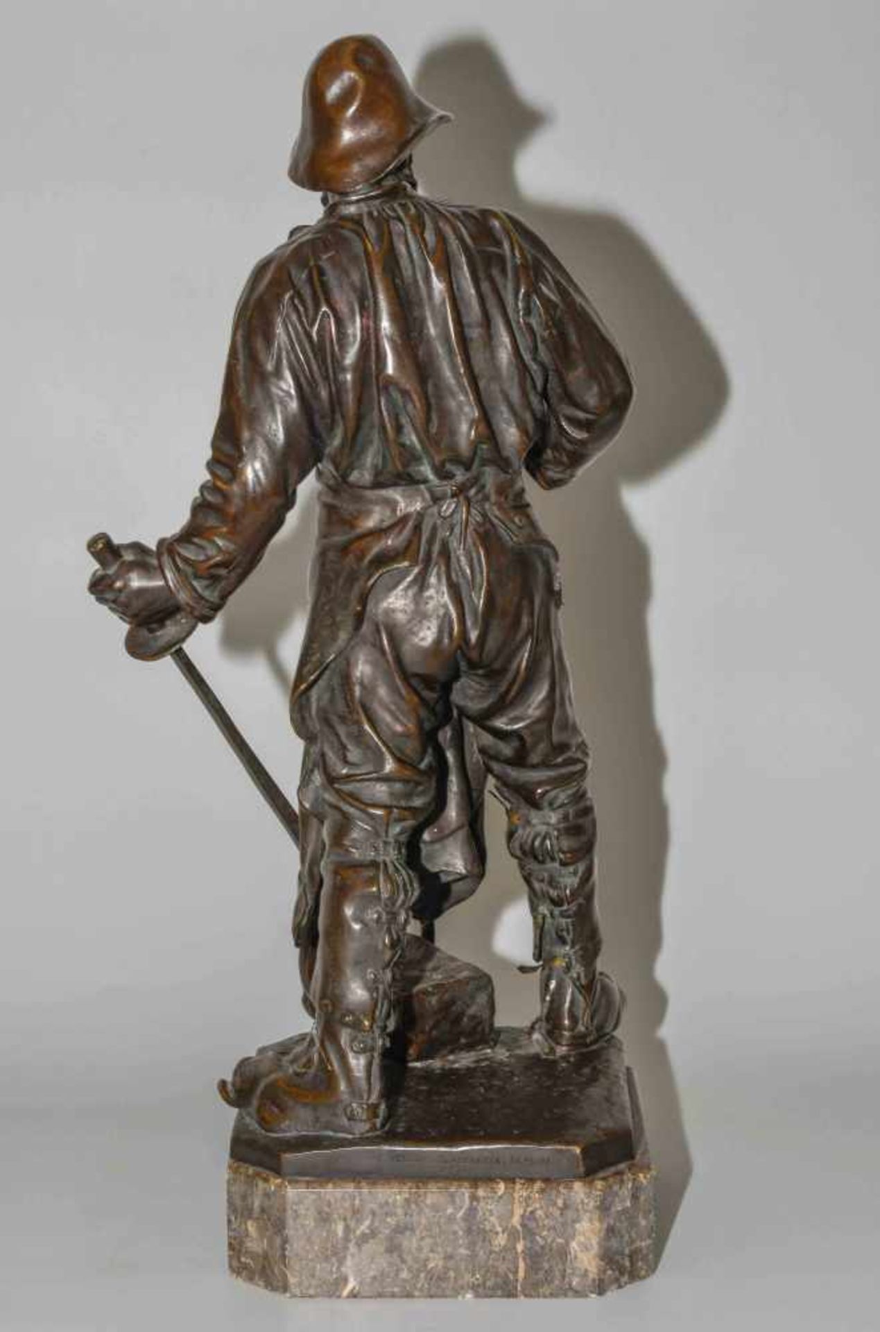 Friedrich Johann Reusch(Siegen 1843–1906 Girgenti)Siegerländer Hüttenarbeiter. Bronze, braun - Bild 4 aus 7