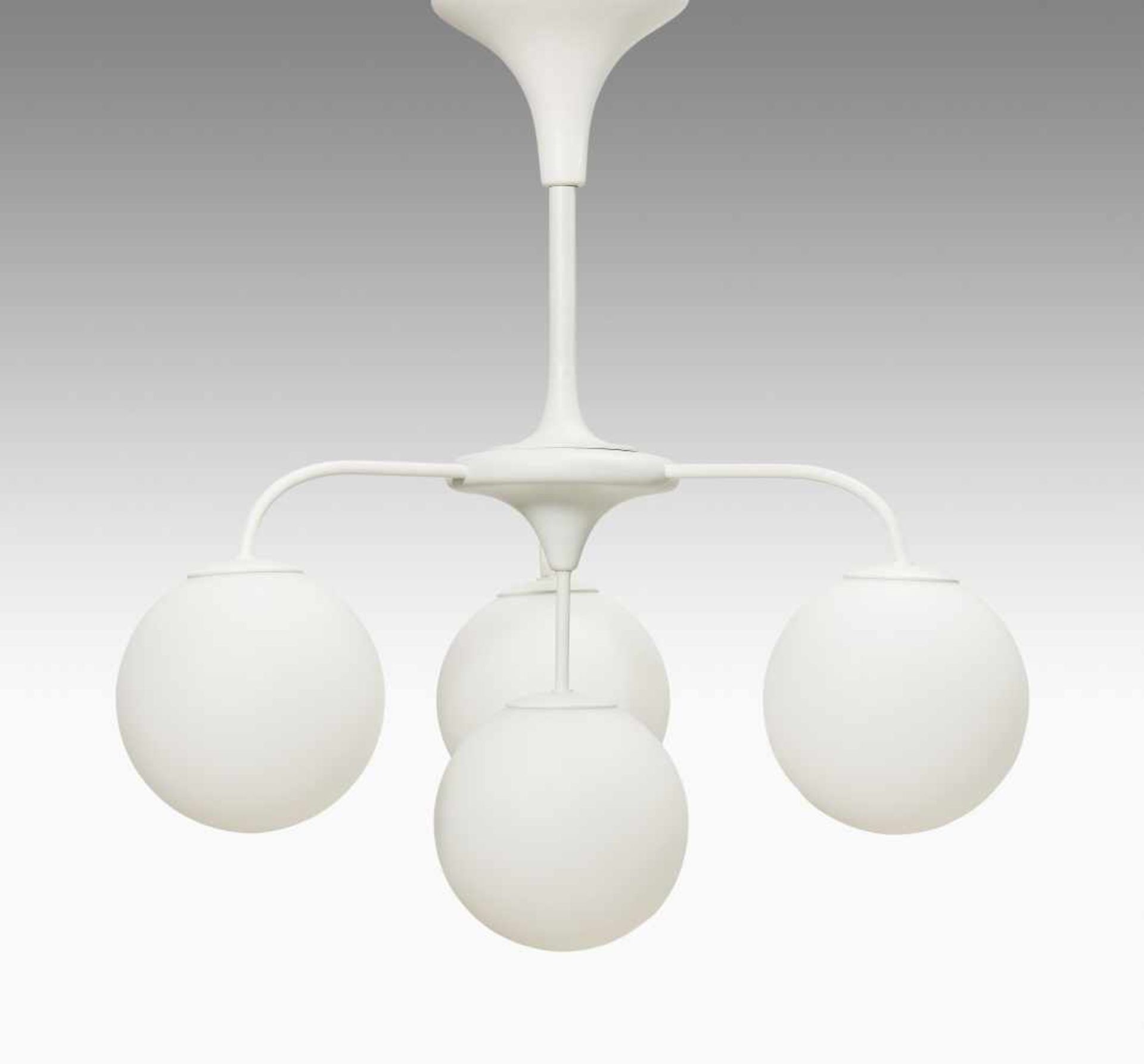 Temde SchweizDeckenlampe. Entwurf: Max Bill, 1960er Jahre. Kunstoff, Metall, Glas, weiss.