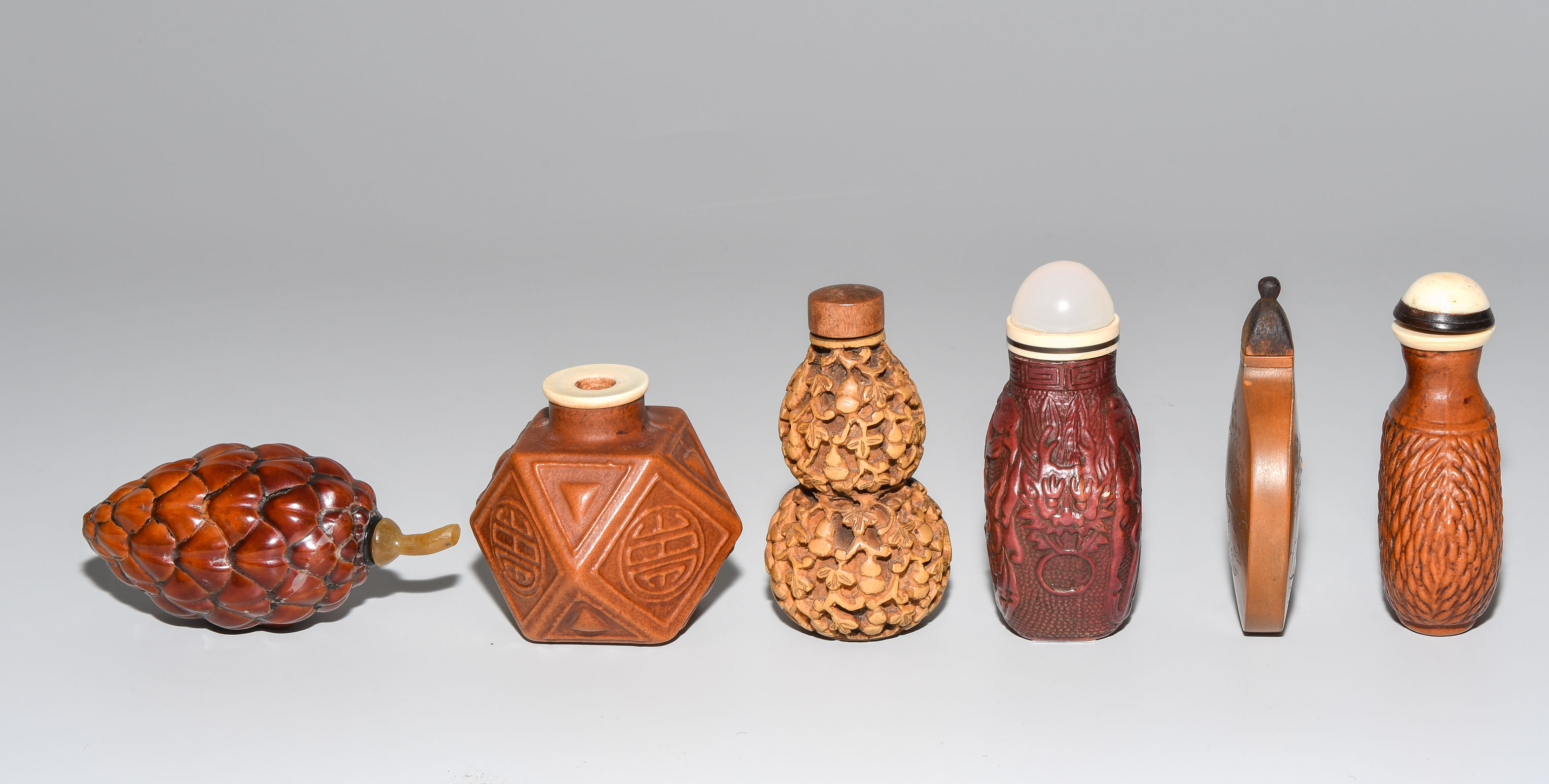 Lot: 6 Snuff Bottles - Bild 5 aus 9