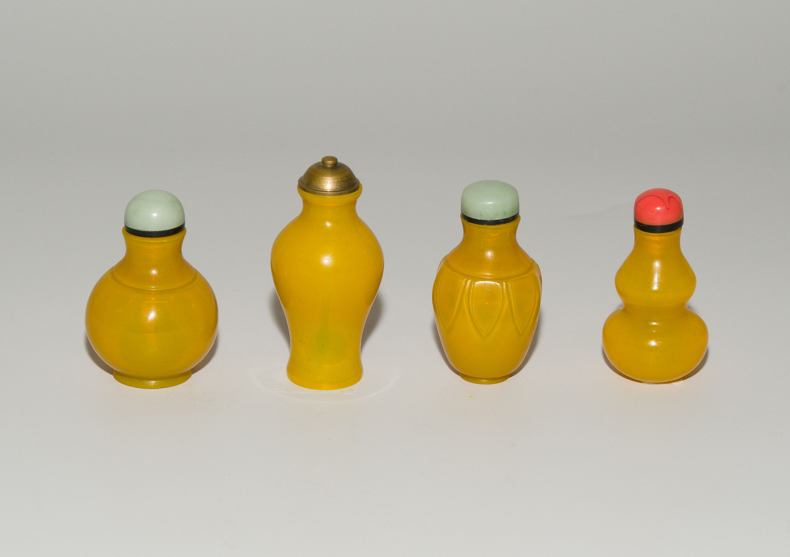 Set: 4 Snuff Bottles - Bild 5 aus 8