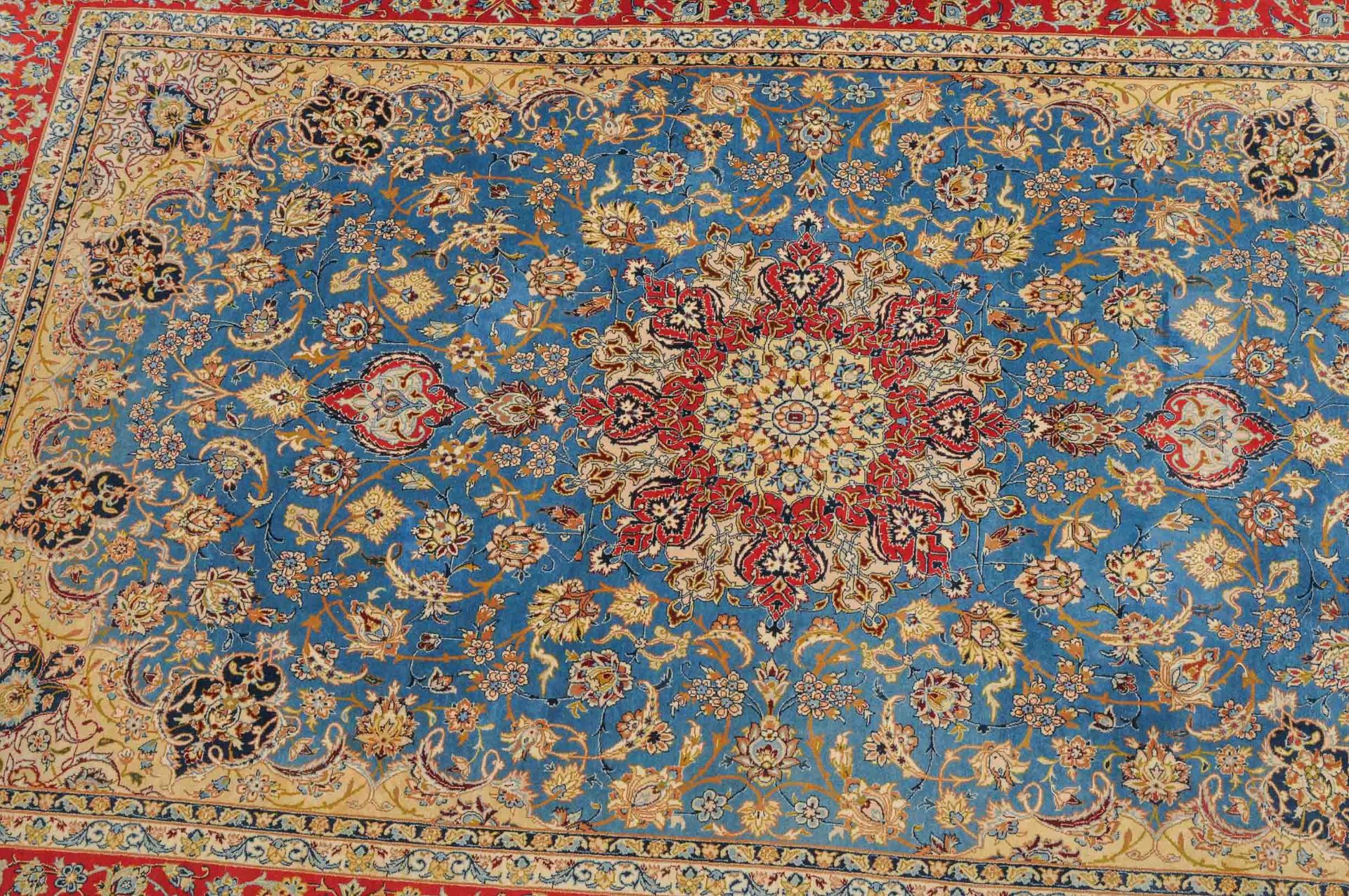 Isfahan - Image 11 of 16