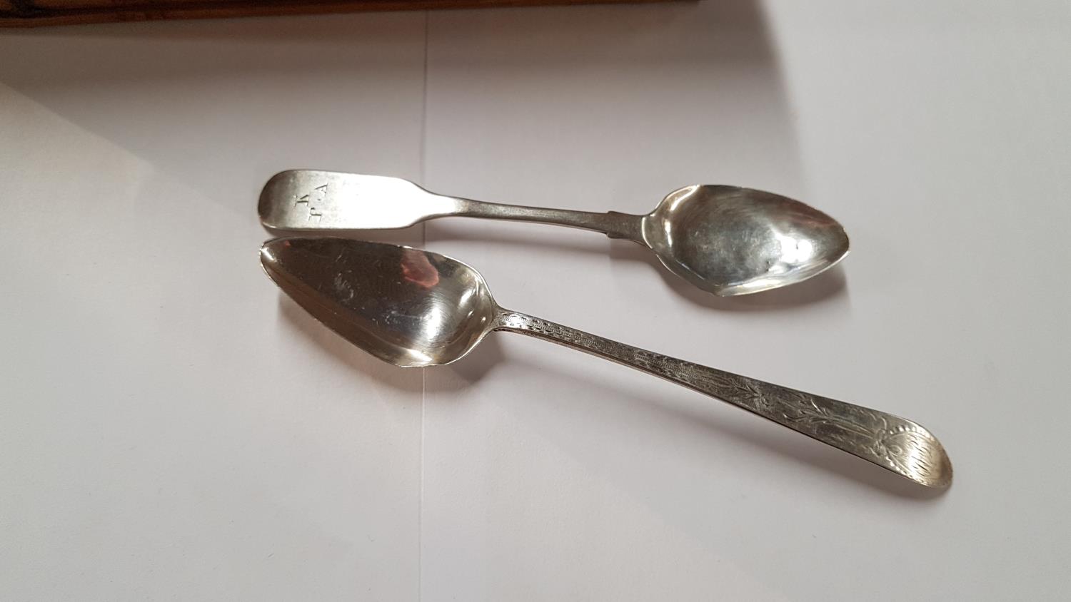 A set of 19th Century Irish bright cut tea Spoons, along with another set of five Irish tea Spoons - Image 2 of 3