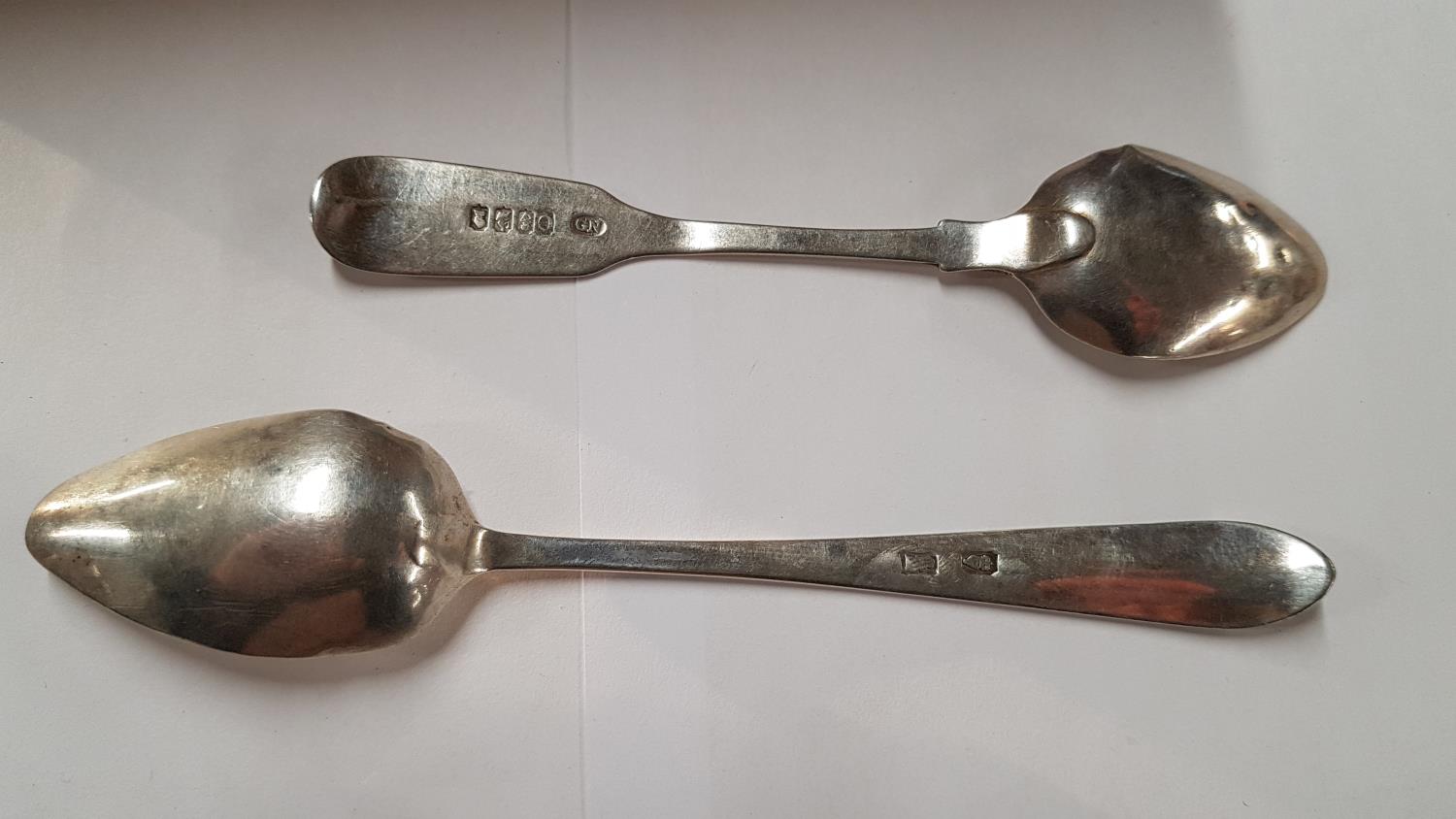 A set of 19th Century Irish bright cut tea Spoons, along with another set of five Irish tea Spoons - Image 3 of 3