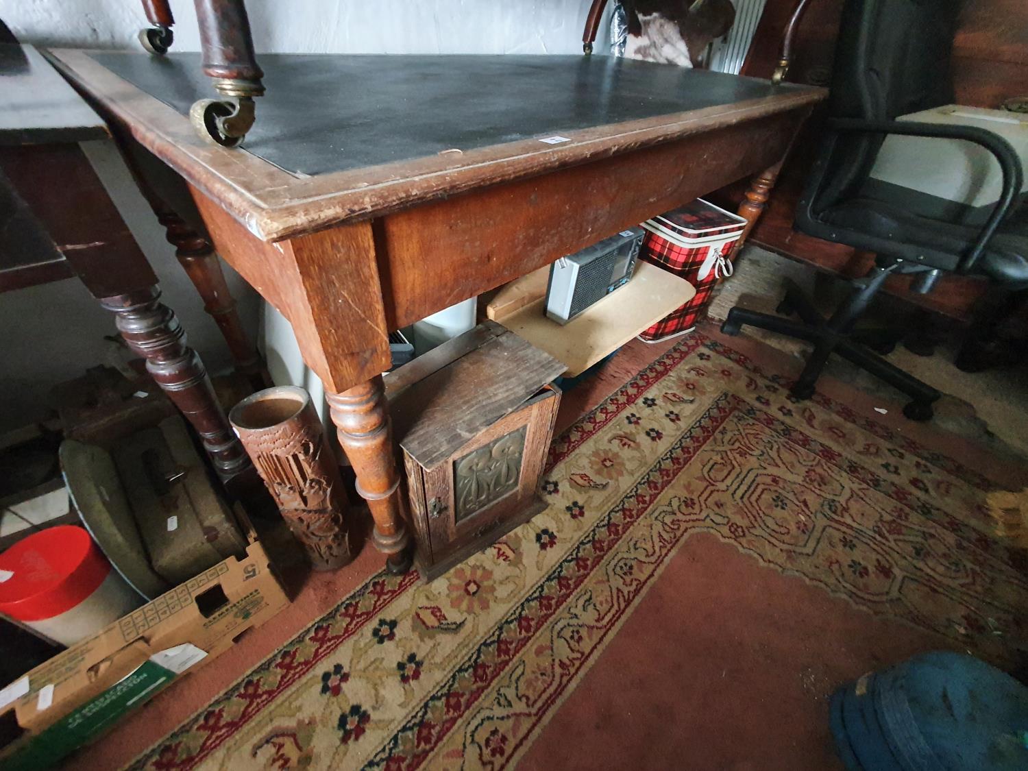 A 19th Century Oak leather topped Library Table. 153 x 78 x 76 cms H.