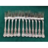 A fantastic Silver Flatware dinner Service consisting of 12 Silver Table Spoons approx 40 ozs, 12