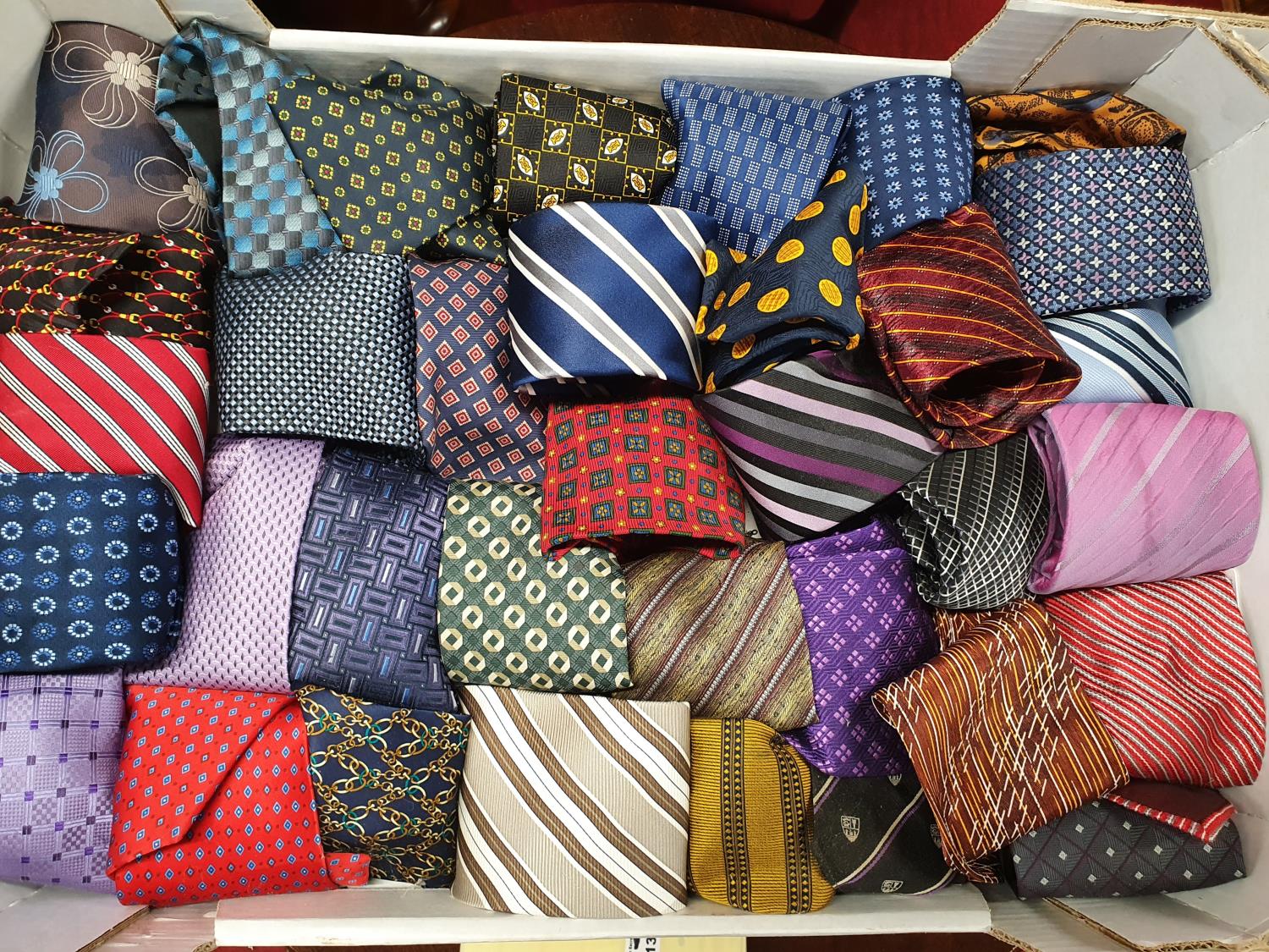 A large quantity of Silk and other Ties.