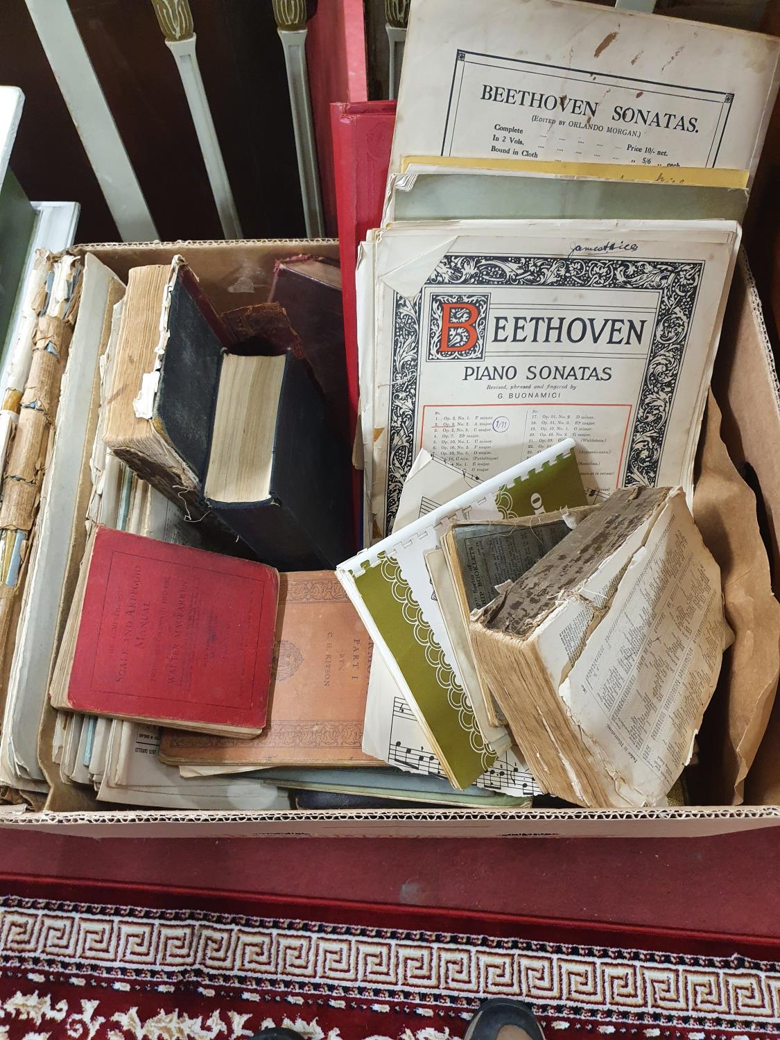 A quantity of vintage Tins, Cameras and Linen along with a box of music Scores etc. - Image 4 of 4