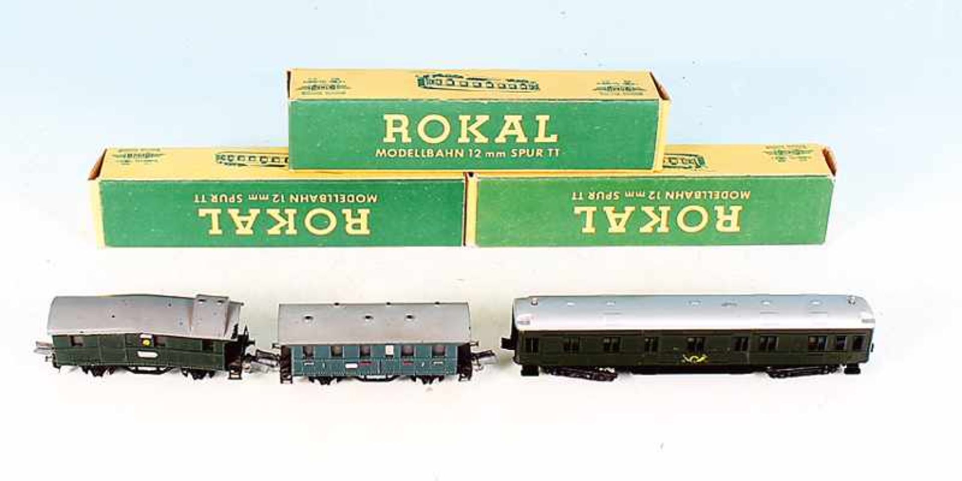 6 ROKAL Personenwagen