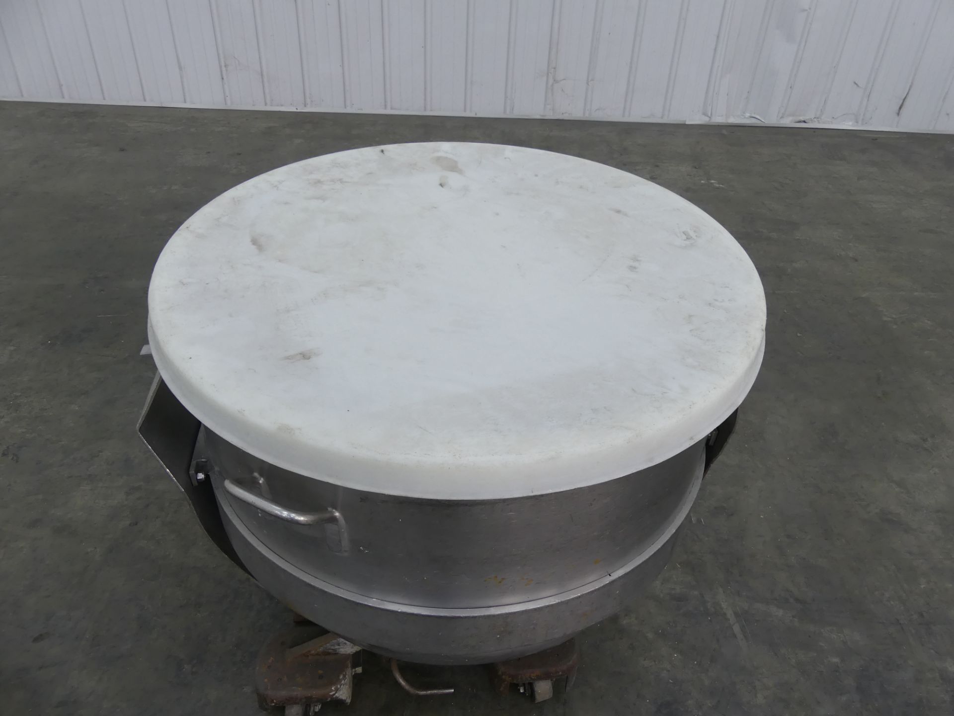 90 Gallon Stainless Steel Mixing Bowl D6100 - Image 2 of 6