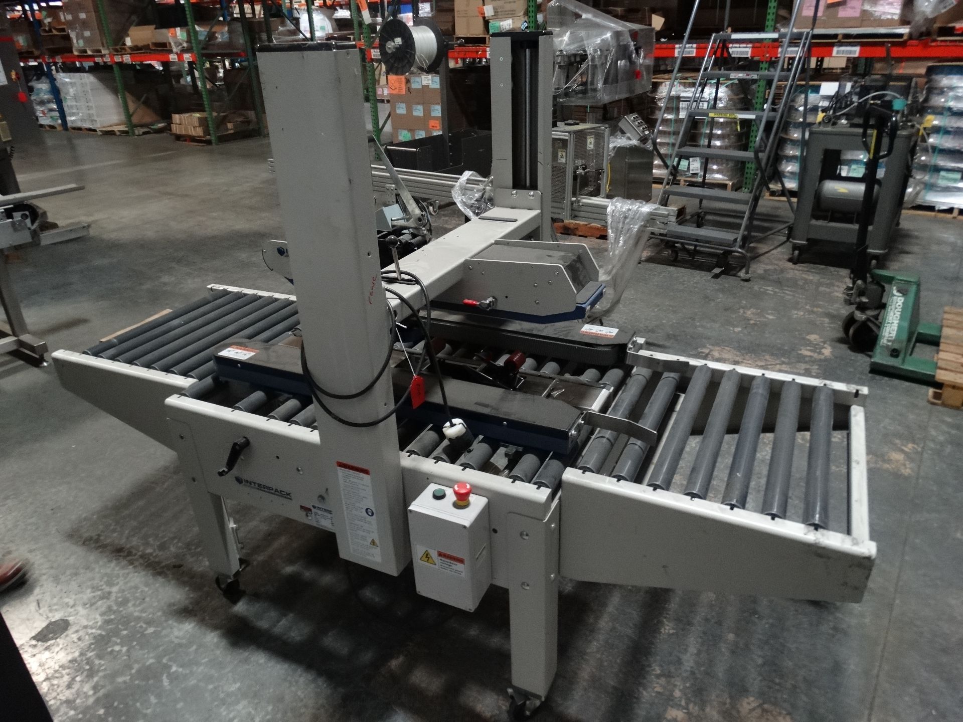 Interpack USA 2024 SB Top and Bottom Case Sealer H6653 - Image 4 of 6