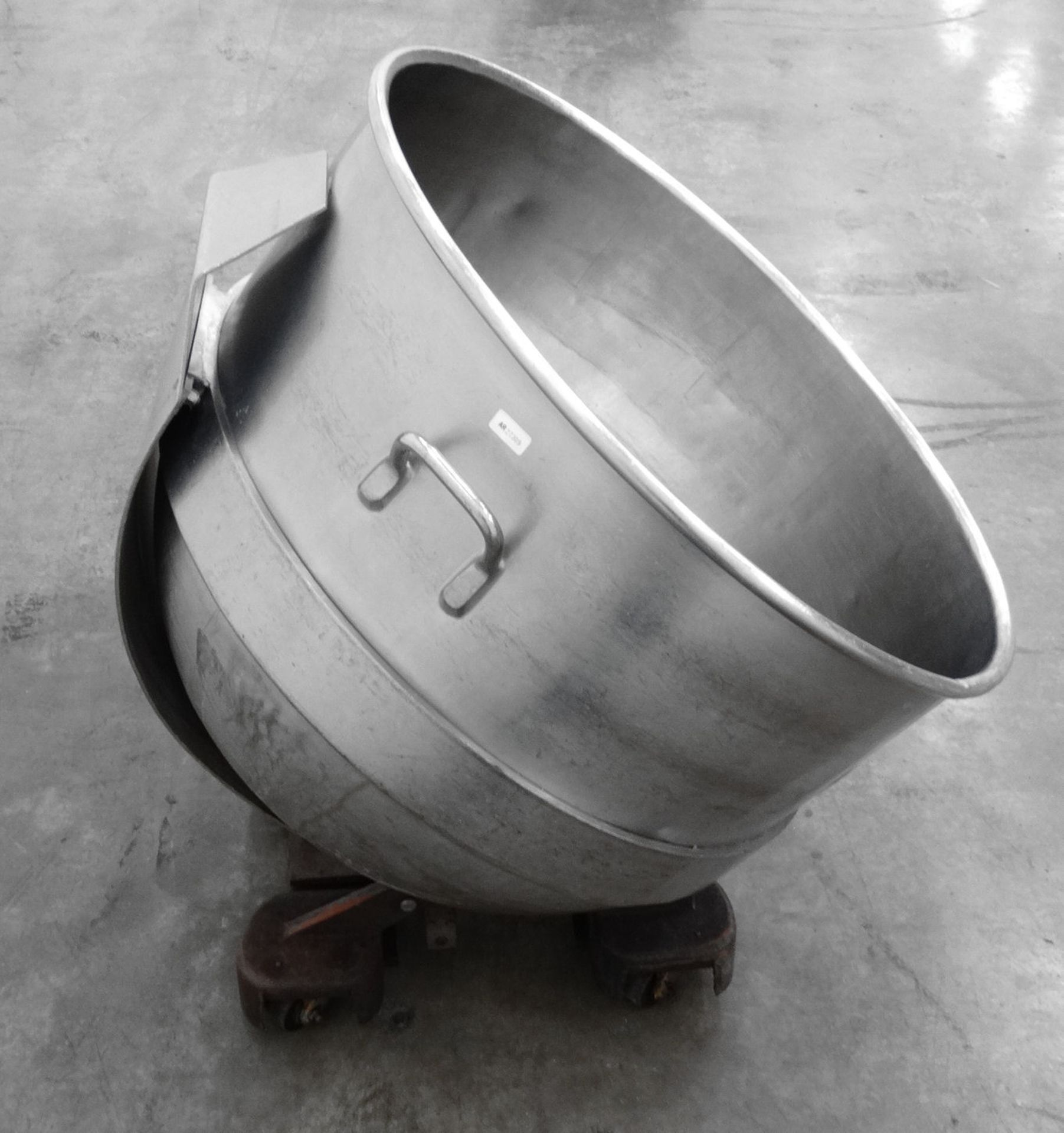 110 Gallon Stainless Steel Mixing Bowl C1931