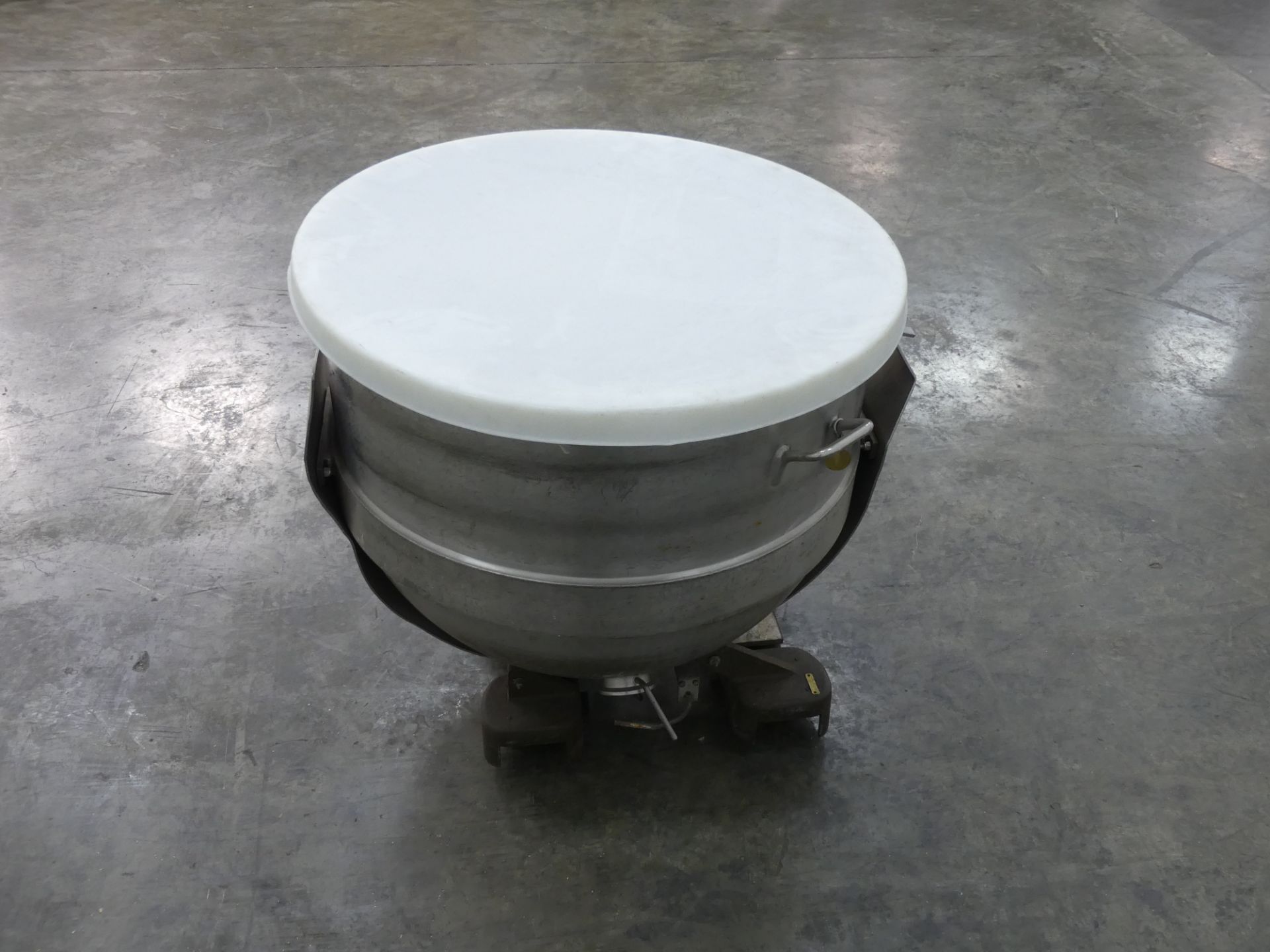 90 Gallon Stainless Steel Mixing Bowl D6096