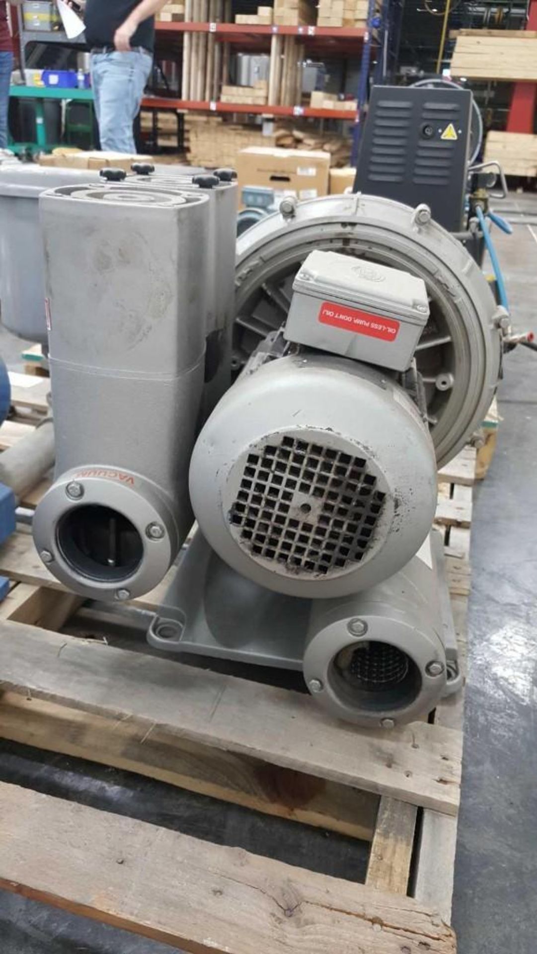 Becker SV430/2-01 VSF Vacuum Blower - Image 8 of 9