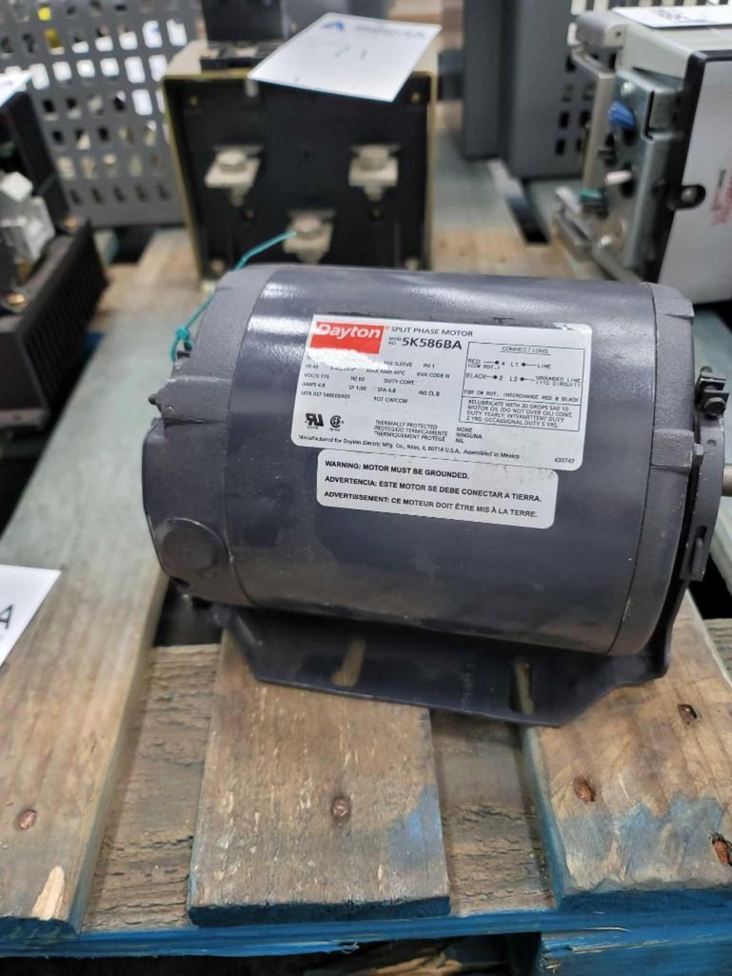 Dayton 5K586BA Split Phase Electric Motor