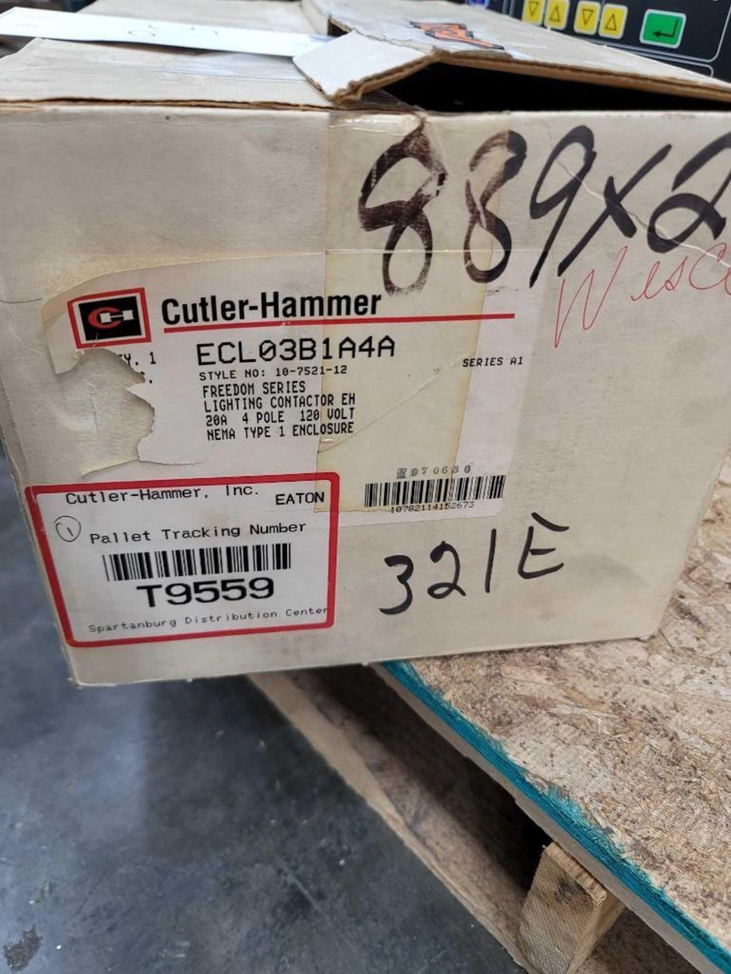 Cutler-Hammer EXL03B1A4A Electrical Enclosure - Image 2 of 4