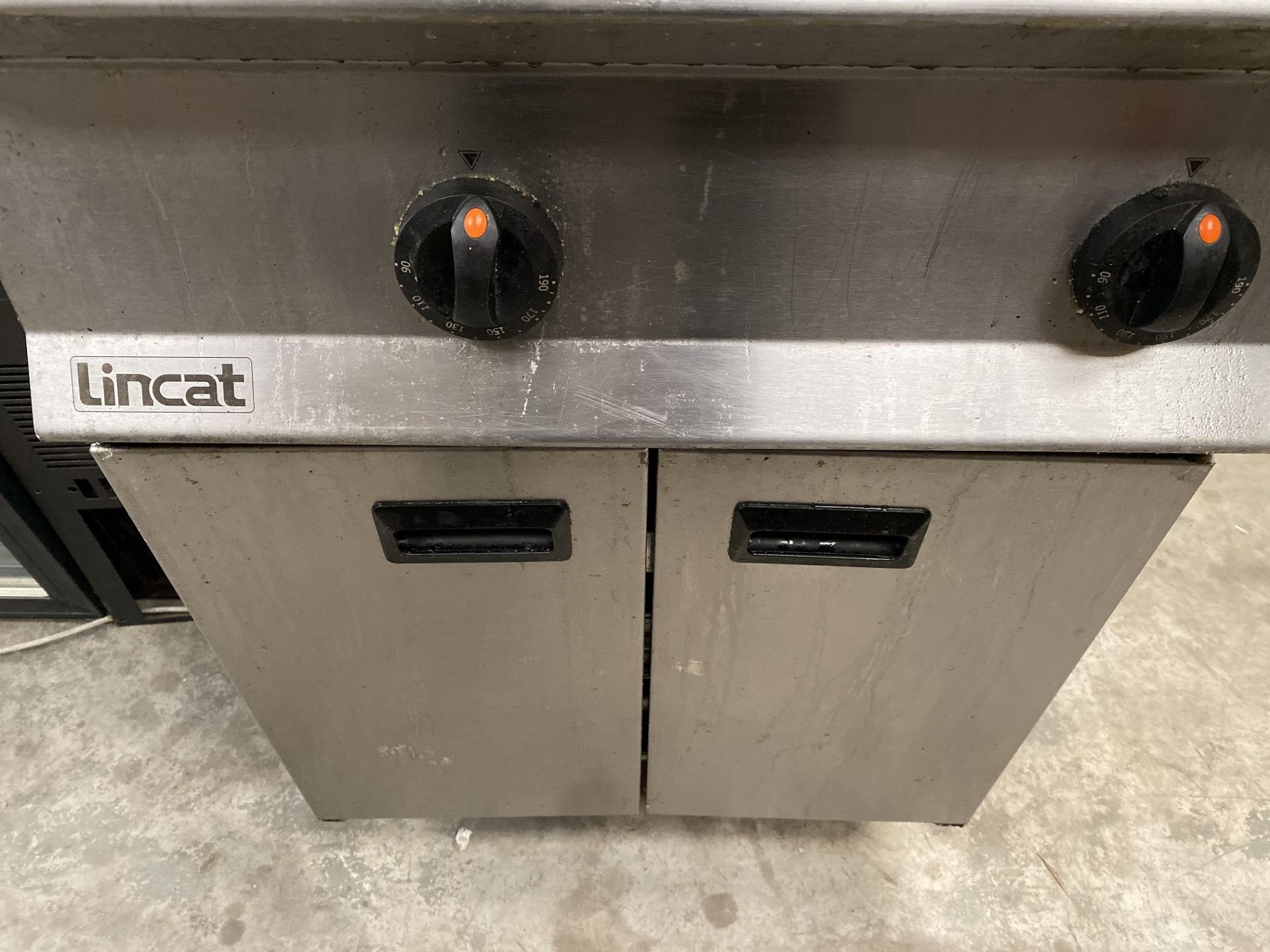 Lincat Twin Basket Nat Gas Deep Fat Fryer - Image 4 of 5