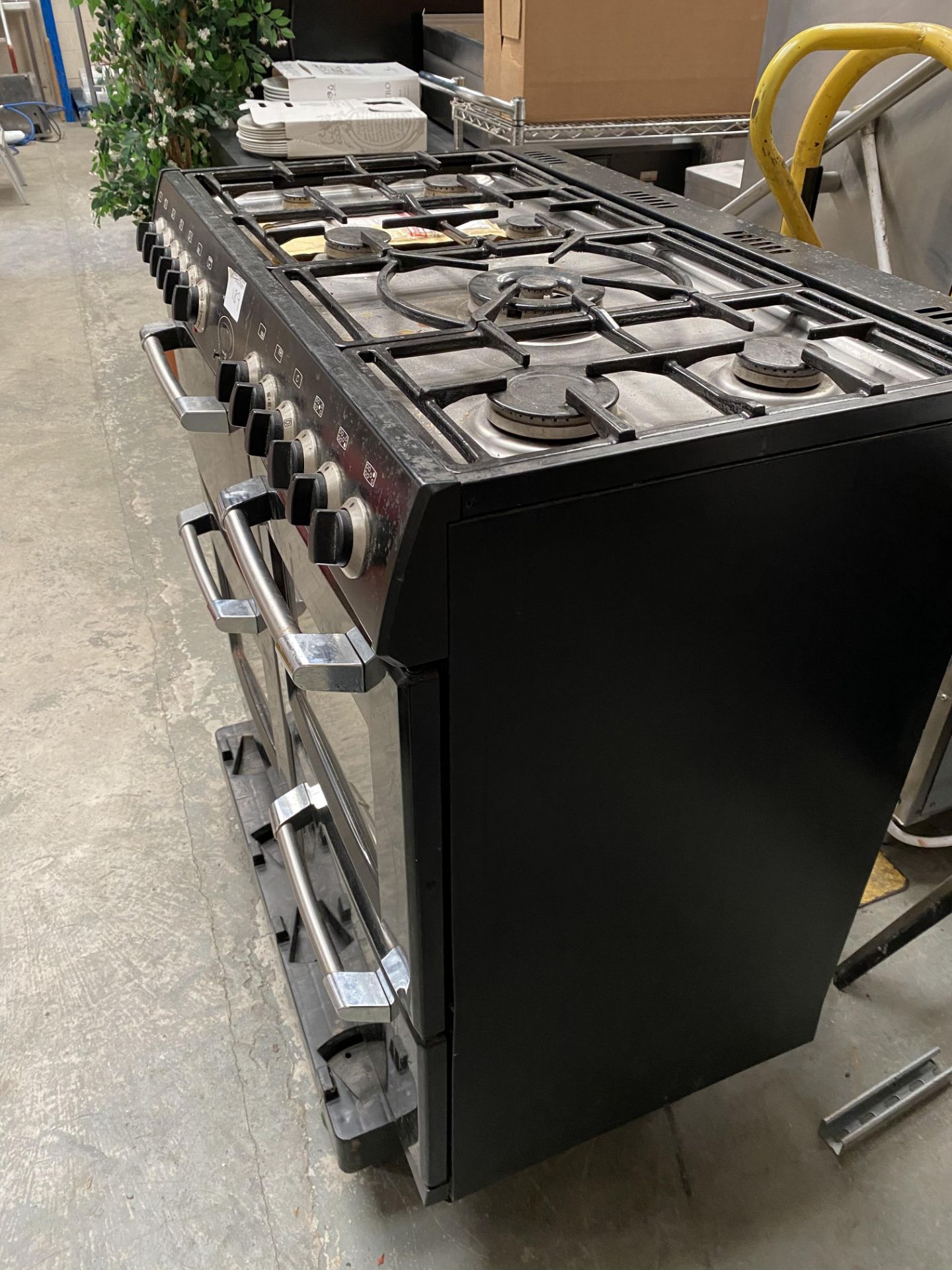 Domestic 6 Burner Cooker/Ovens Nat Gas or LPG - Image 3 of 5