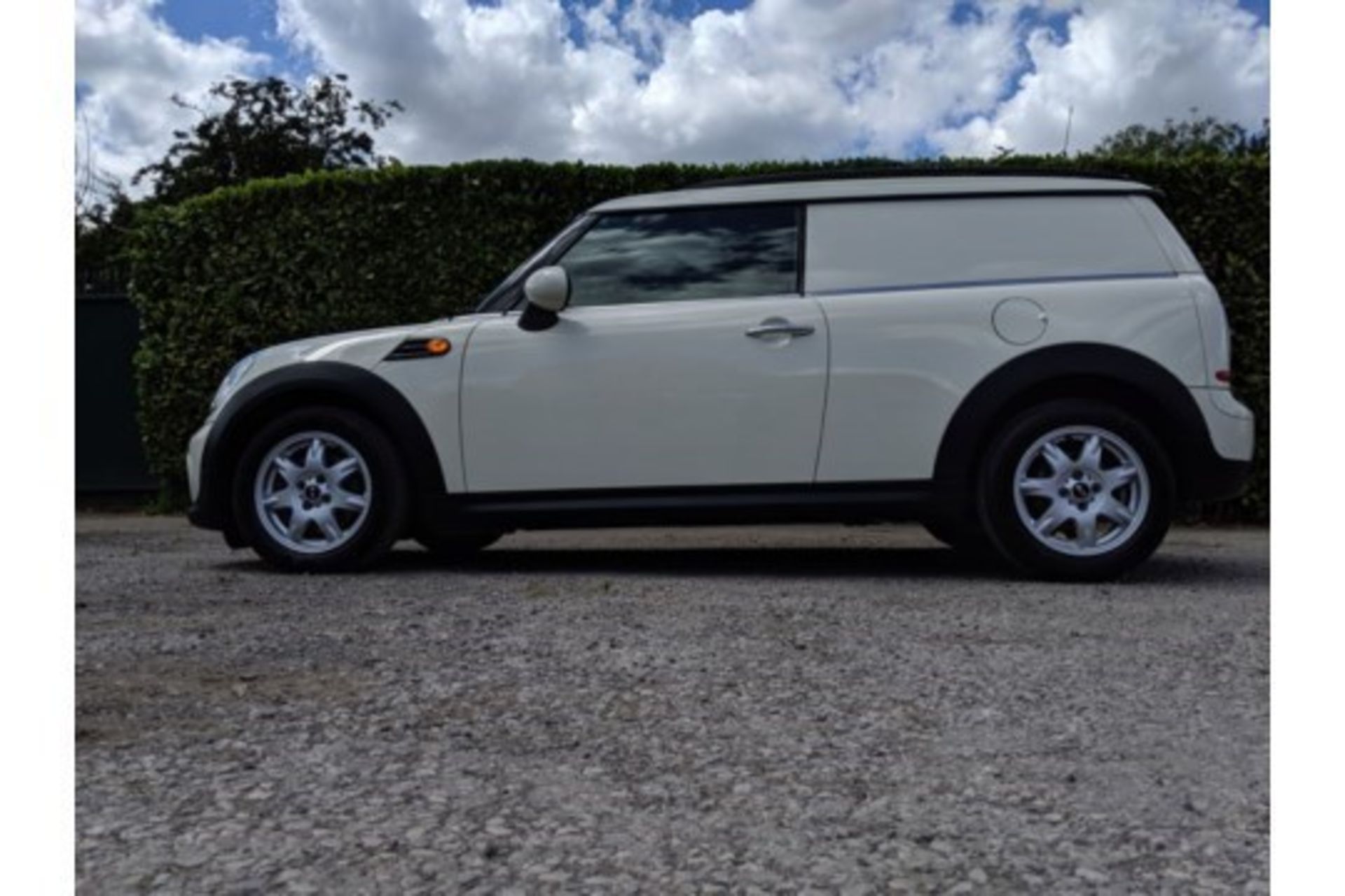 2014 Mini Clubvan Cooper D 1.6 - Image 2 of 13