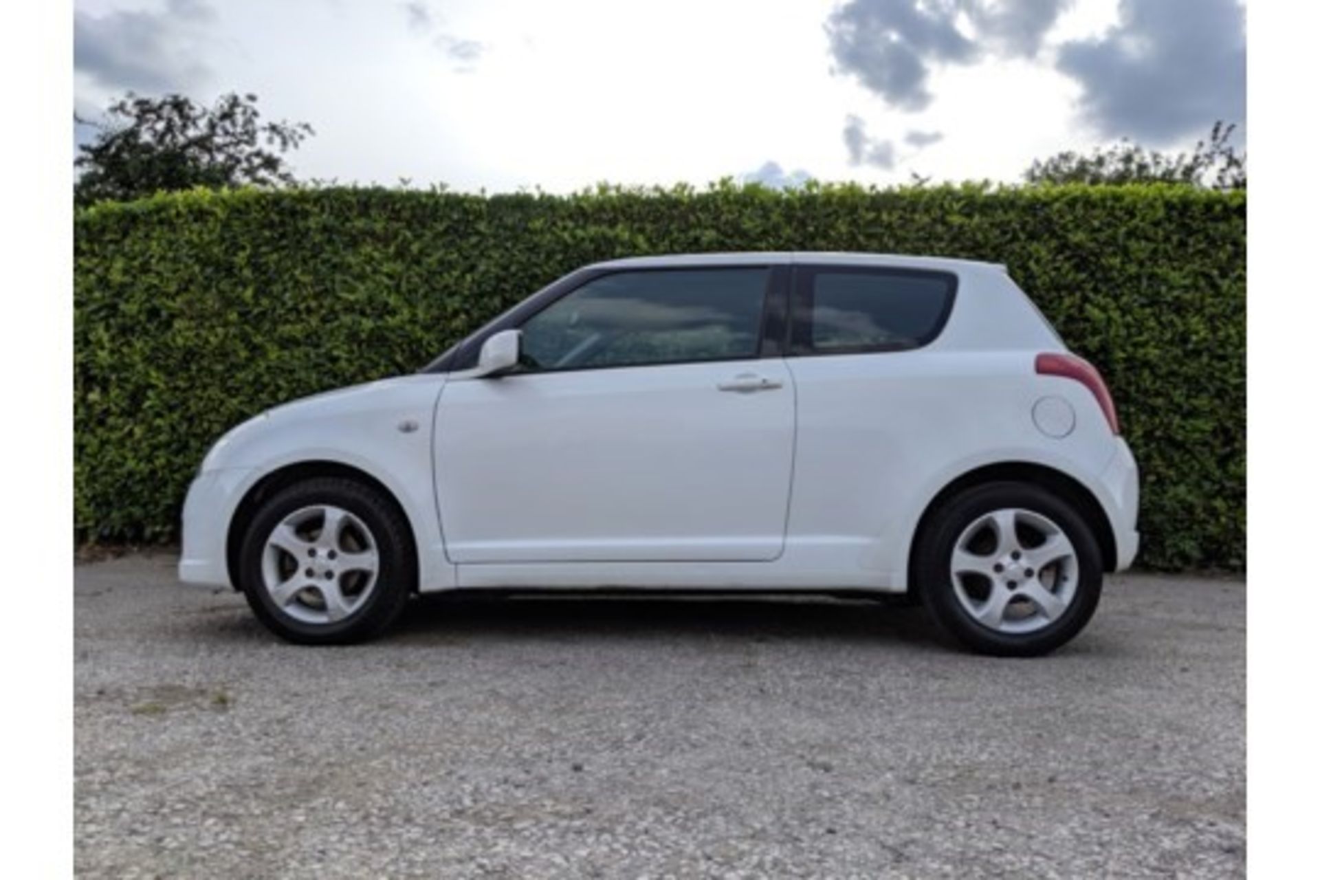 2008 Suzuki Swift VVTS GLX 1.5L - Image 6 of 12