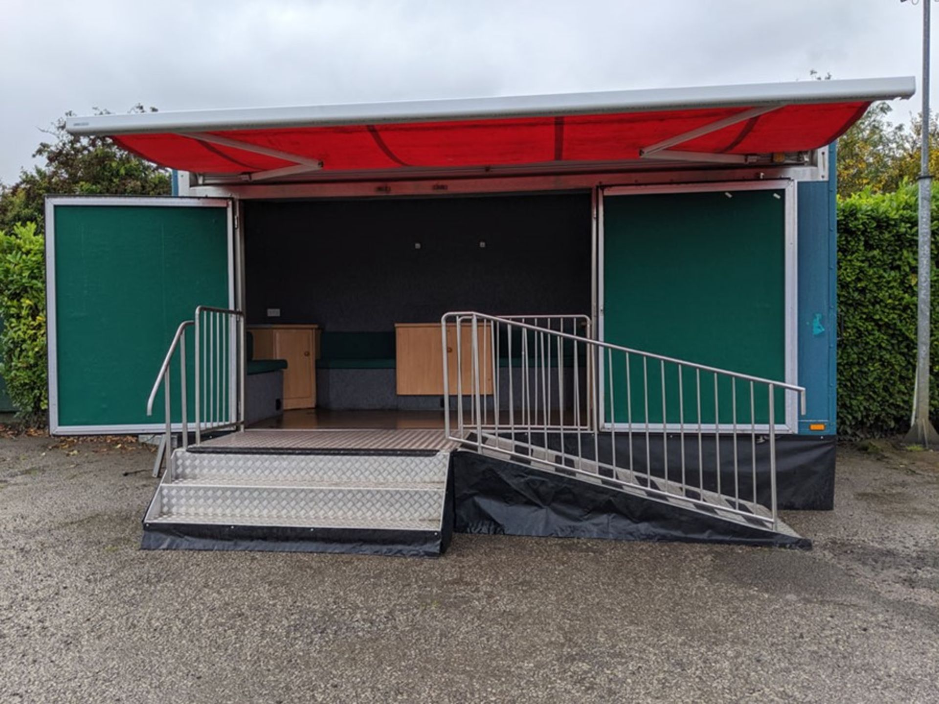 Bank Farm 3500kg Display Exhibition Trailer - Image 4 of 12