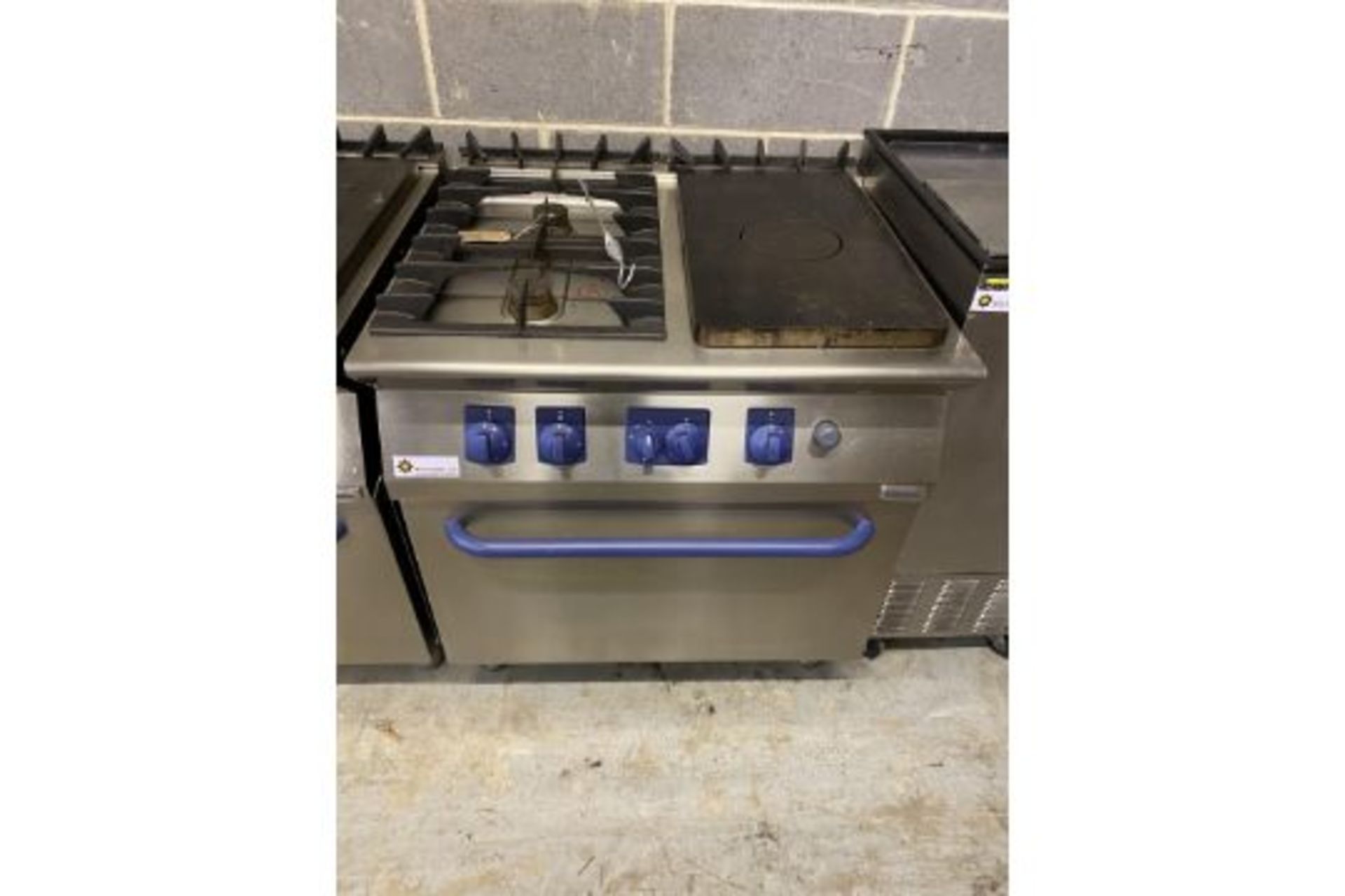 Electrolux Nat Gas Cooking Range(5449)