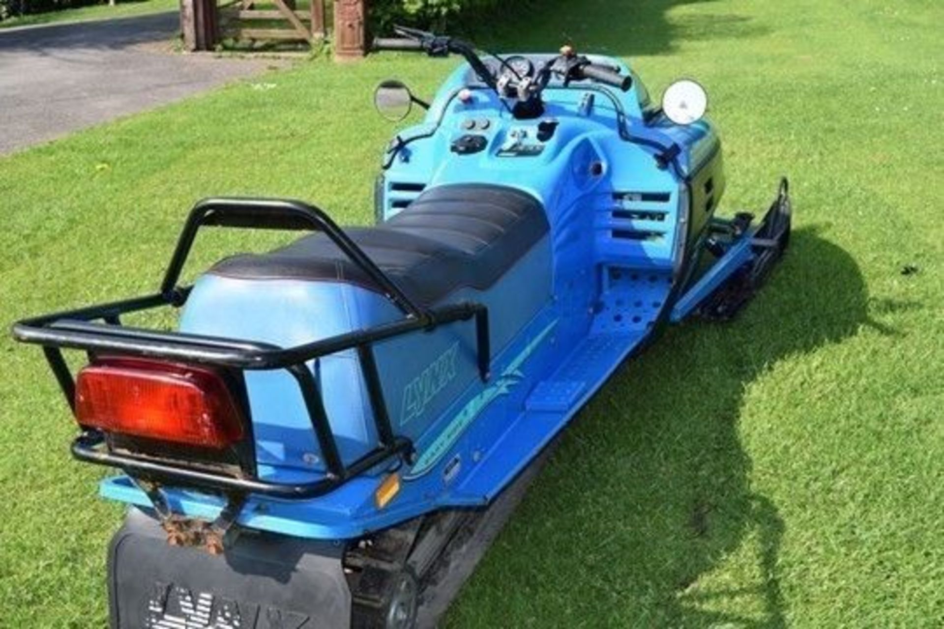 Cobra Lynx Grand Touring Electric Snow Mobile 1990's - Image 2 of 5