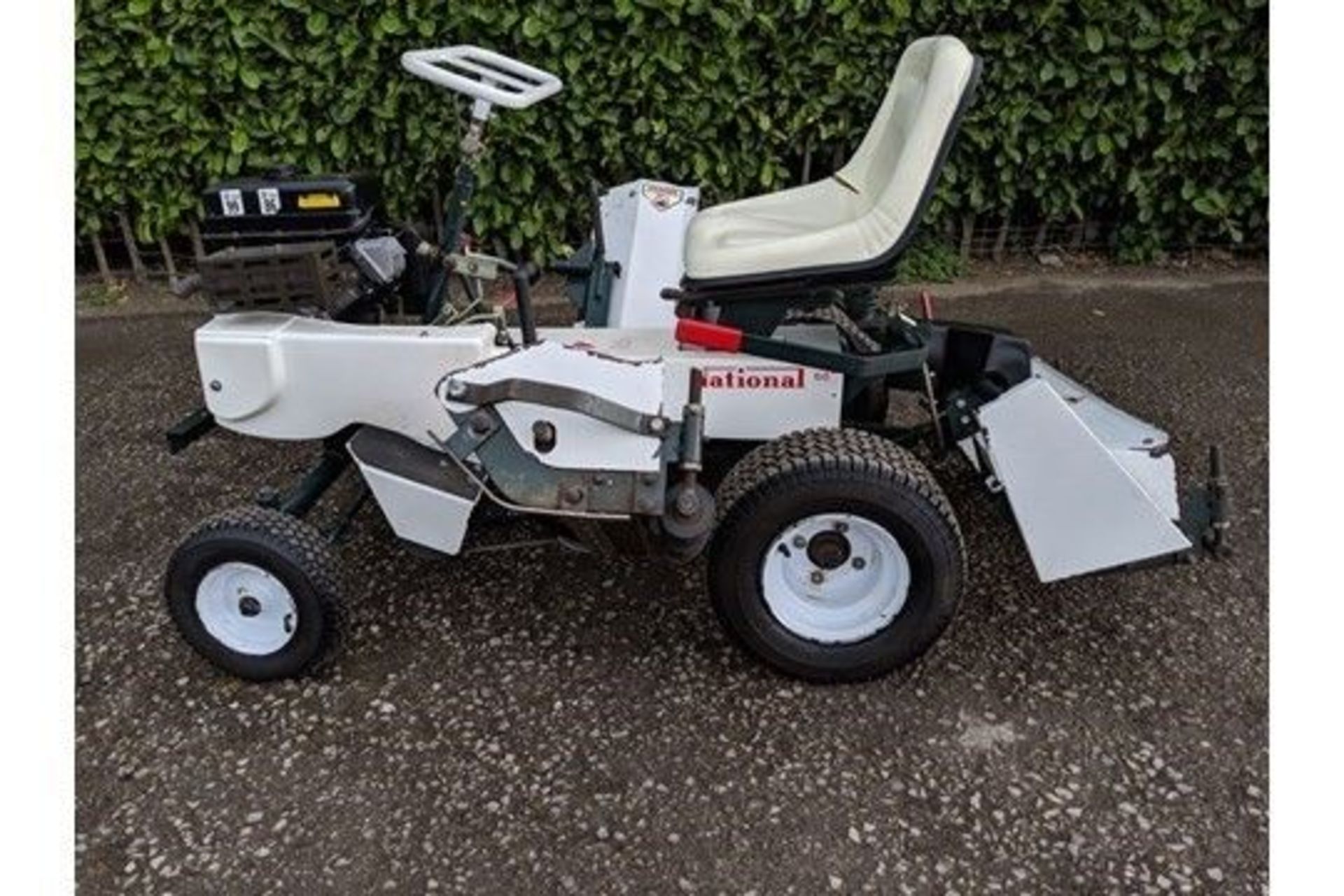 Allen National 68 Triple Ride On Cylinder Mower