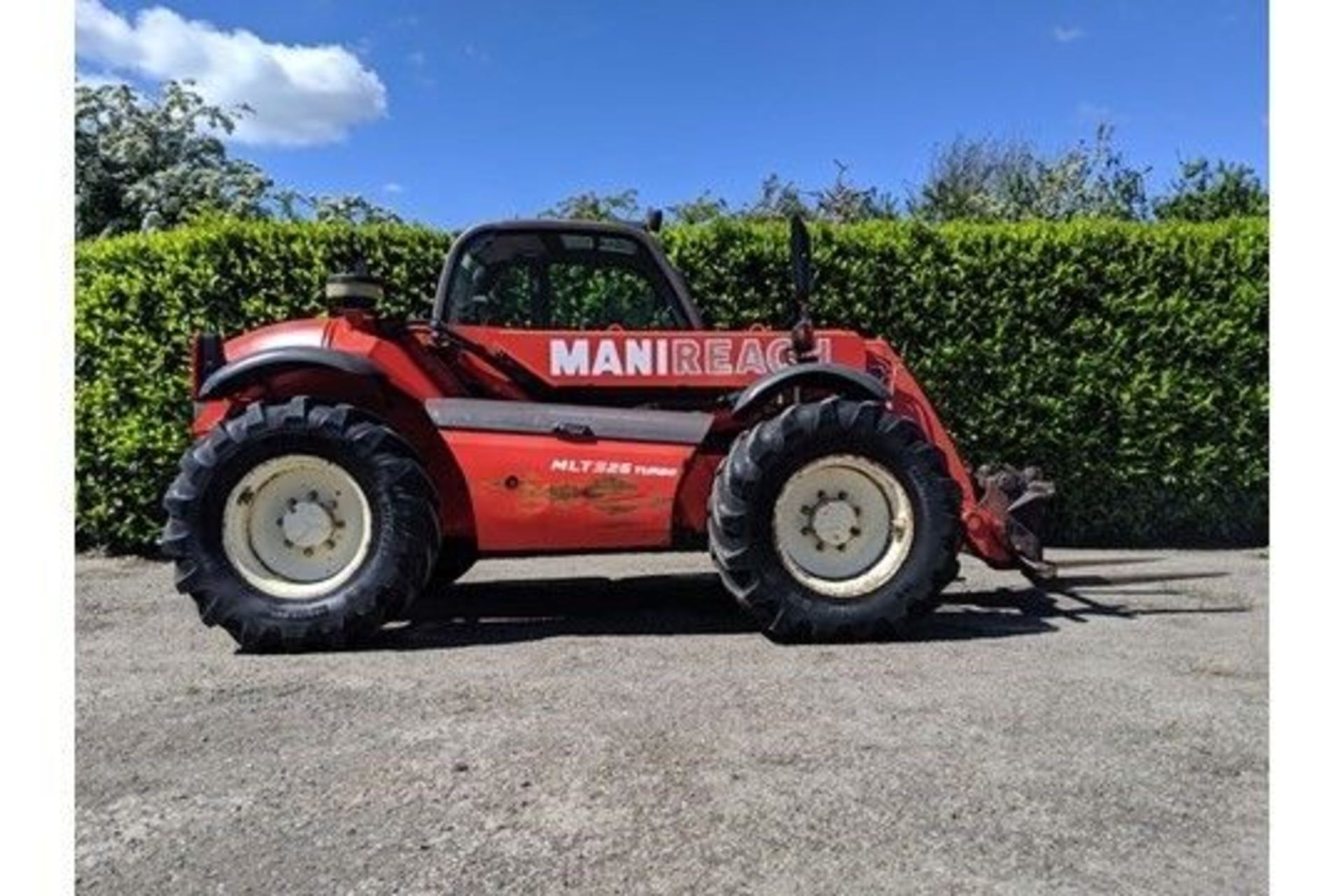 2002 Model Manitou MLT 526 Turbo 5 Meter 2.6 Tonne Telehandler - Image 8 of 10