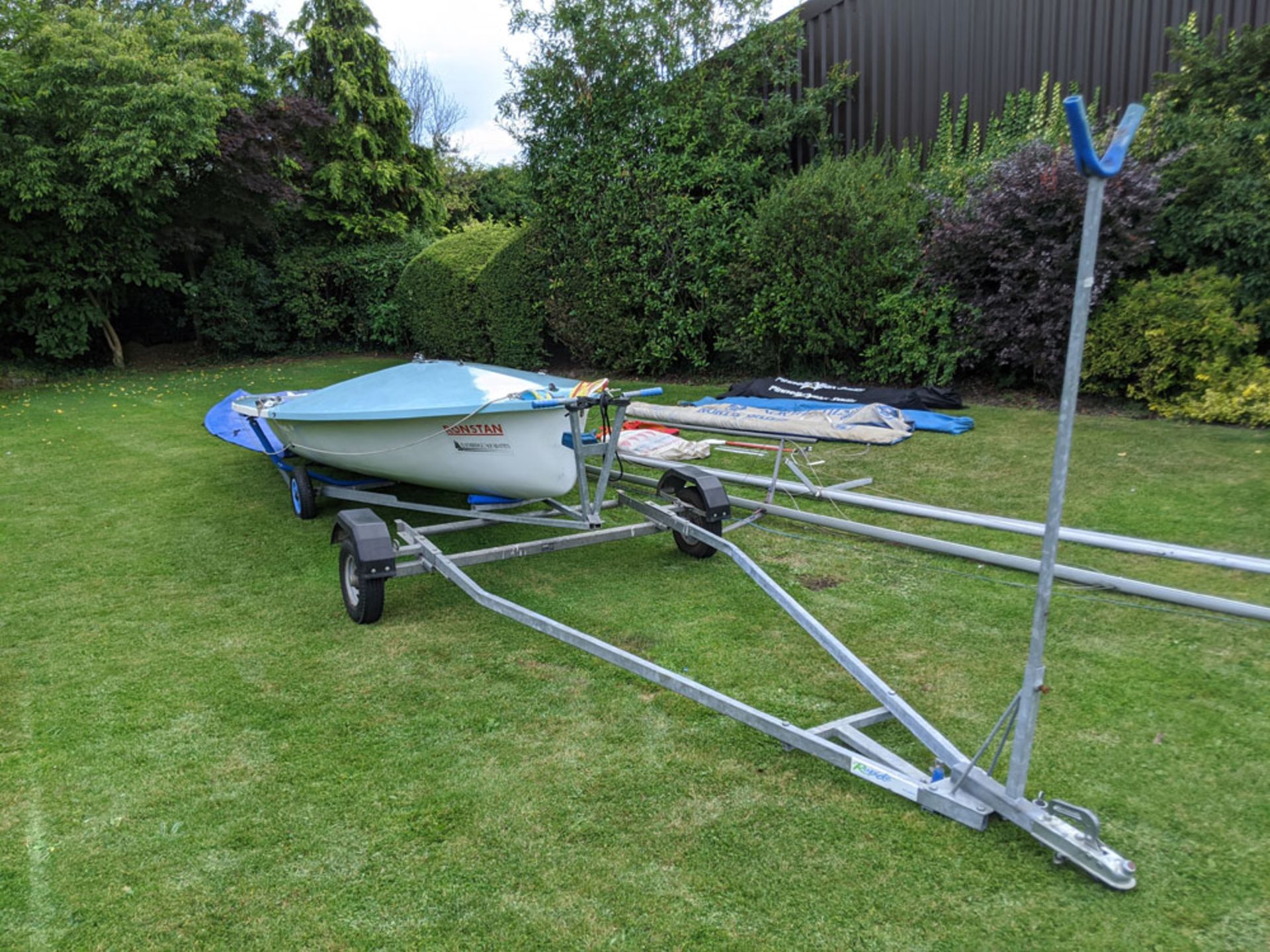 505 Class Sailing Boat 2 Man Racing Dinghy. - Image 7 of 24