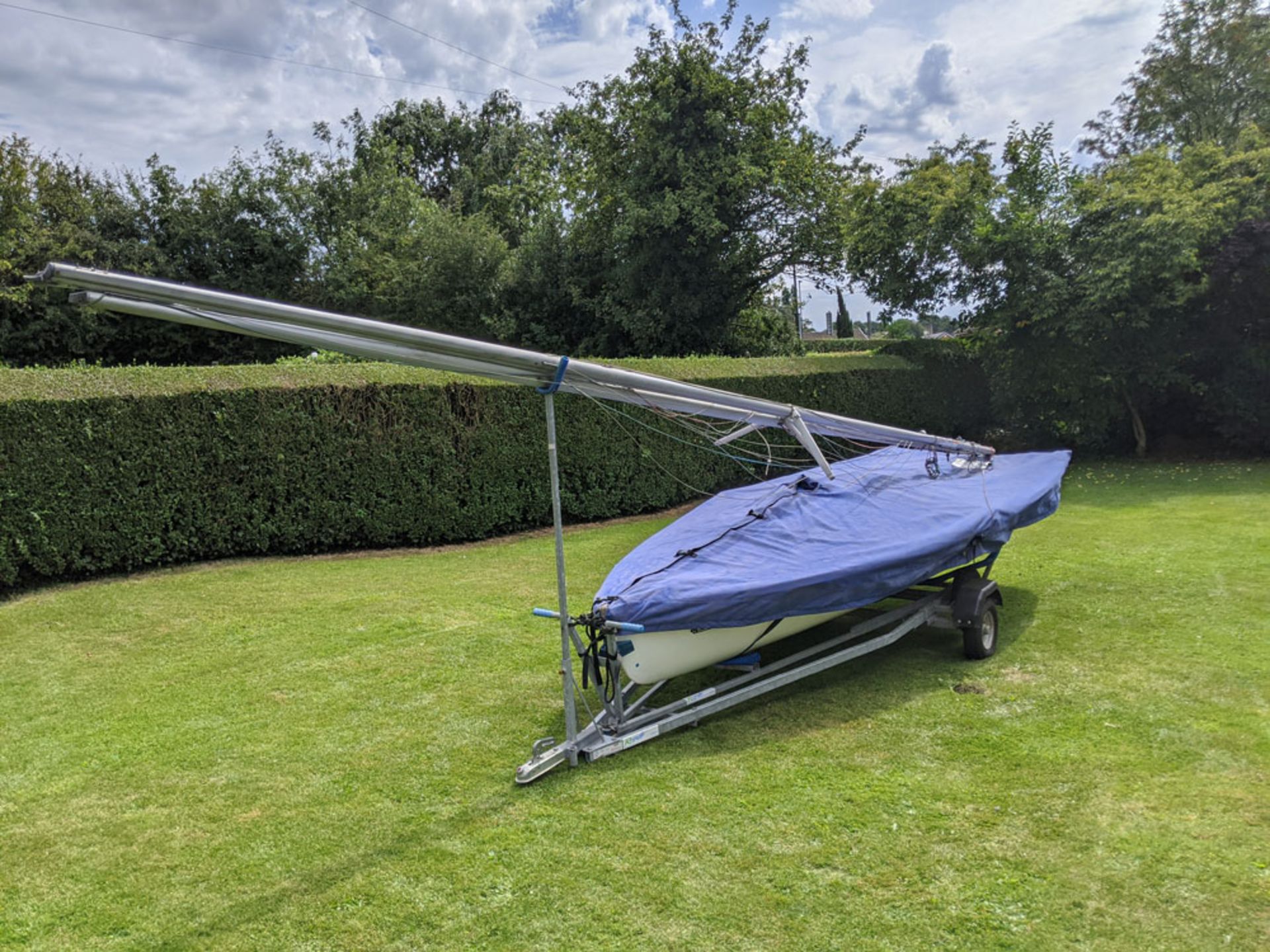 505 Class Sailing Boat 2 Man Racing Dinghy. - Image 4 of 24