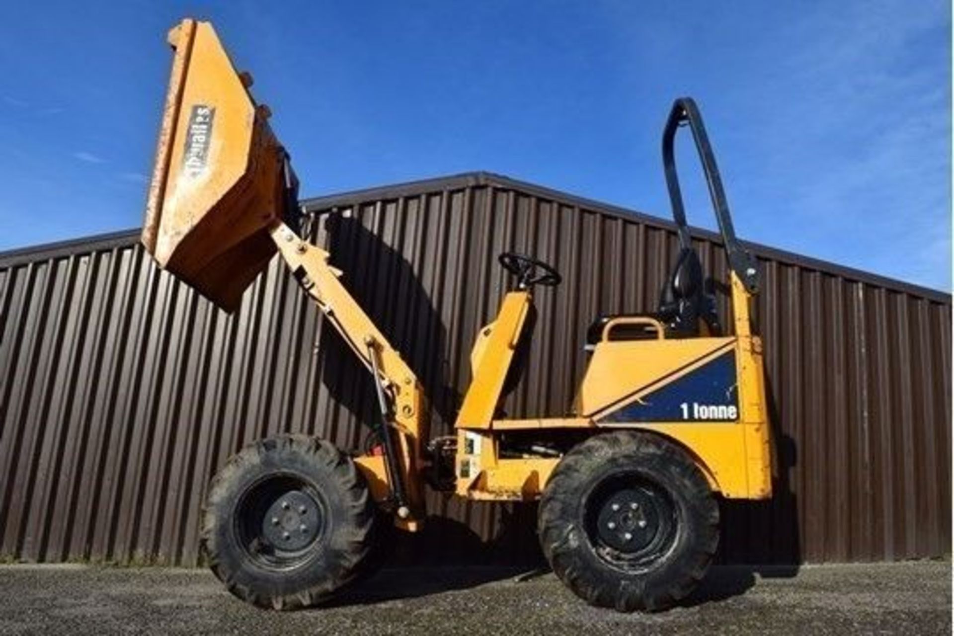 2014 Thwaites 1 Tonne Hydrostatic Hi-Tip Dumper