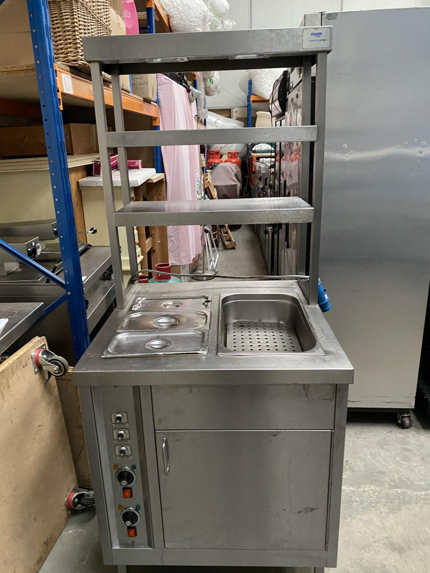 Bain Marie Hotcupboard with 3 Tier Heated Gantry