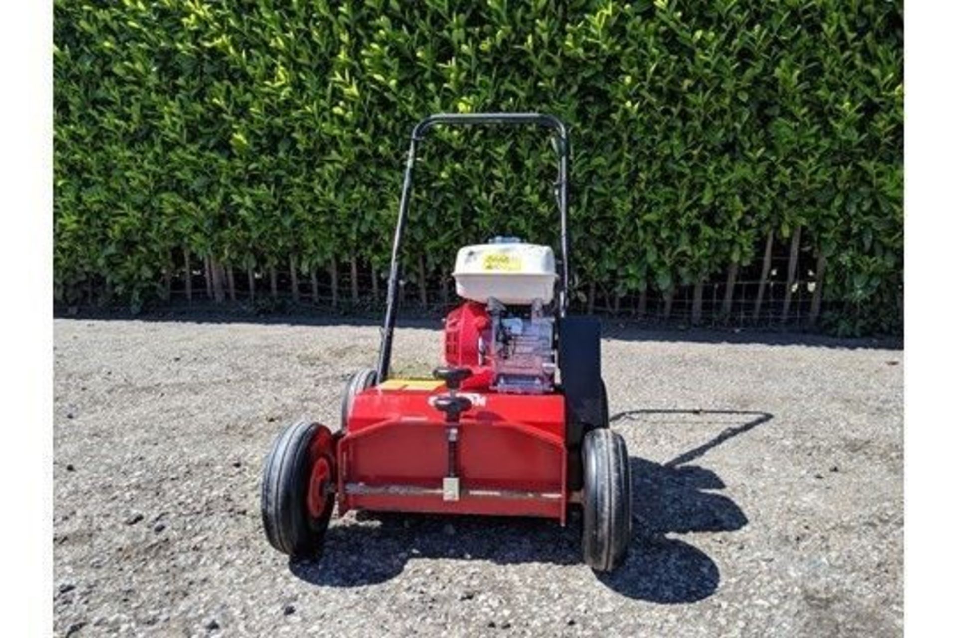 2012 CAMON LS42 Lawn Scarifier - Image 4 of 5