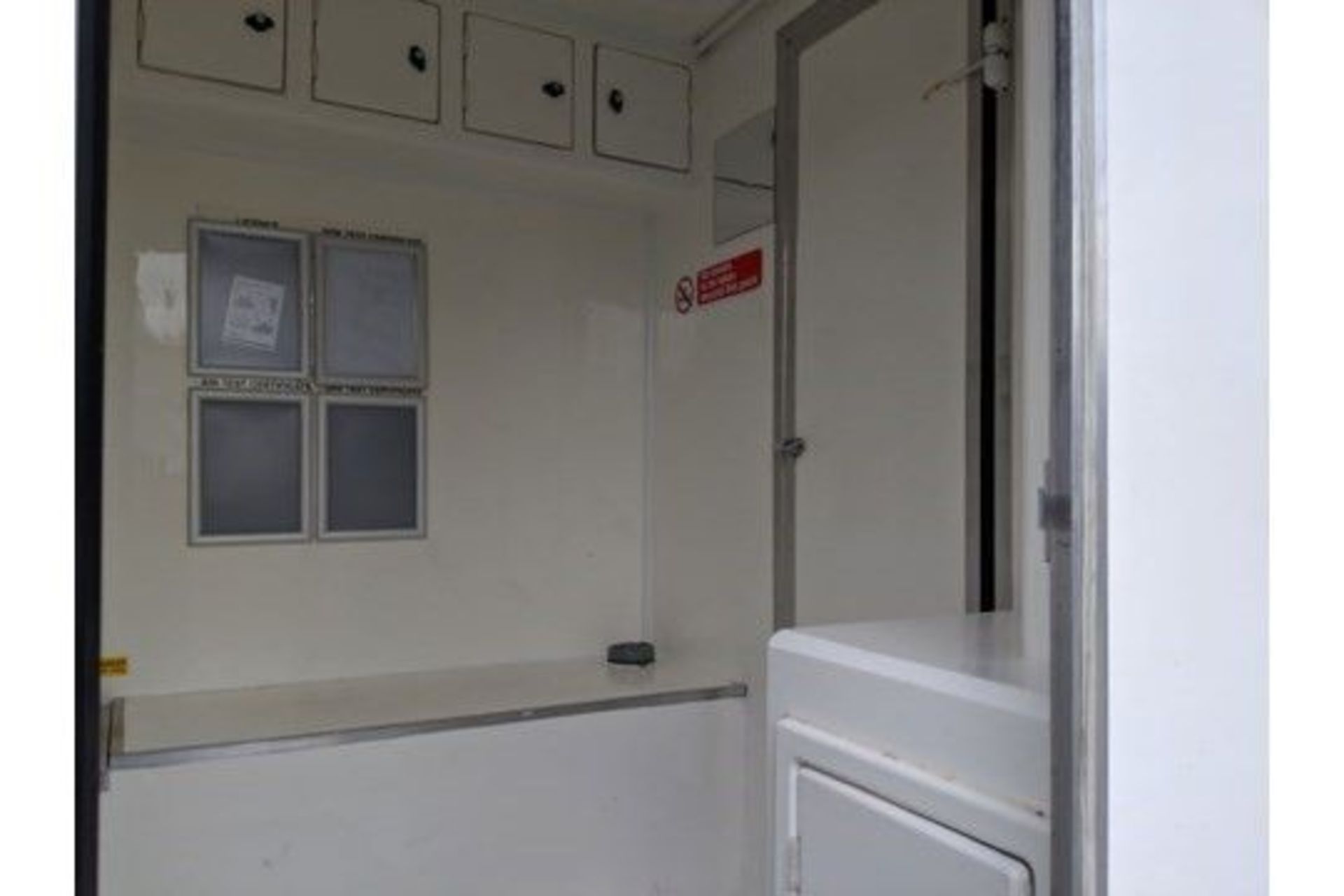 Decontamination Twin Shower 3 Section Trailer Unit - Image 14 of 17