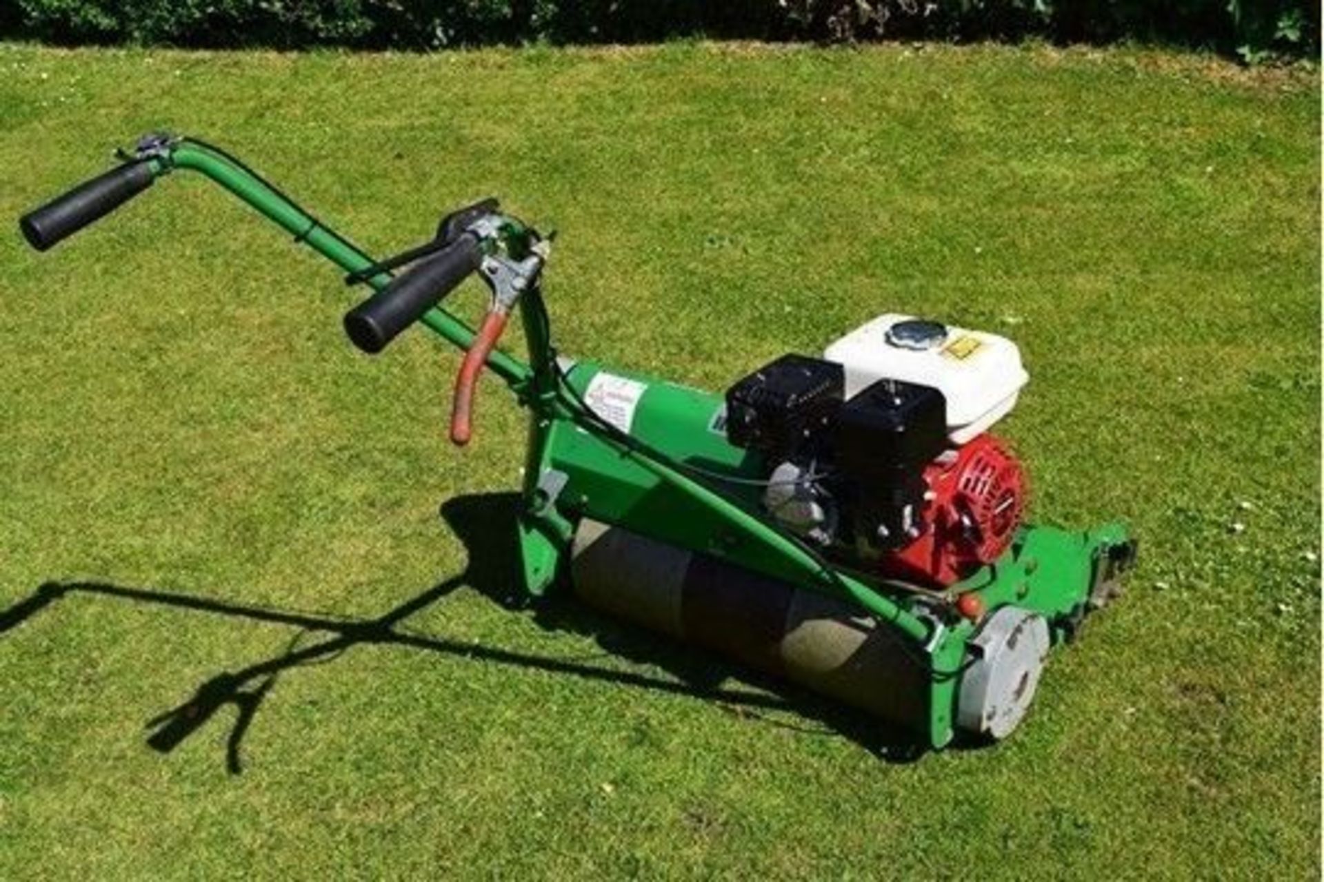 2005 Dennis Super Six 5 Blade Cylinder Mower - Image 7 of 8