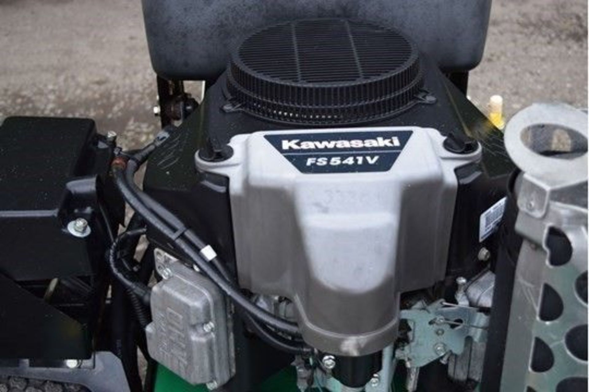 2011 Ransomes Pedestrian 36" Commercial Mower - Image 3 of 7