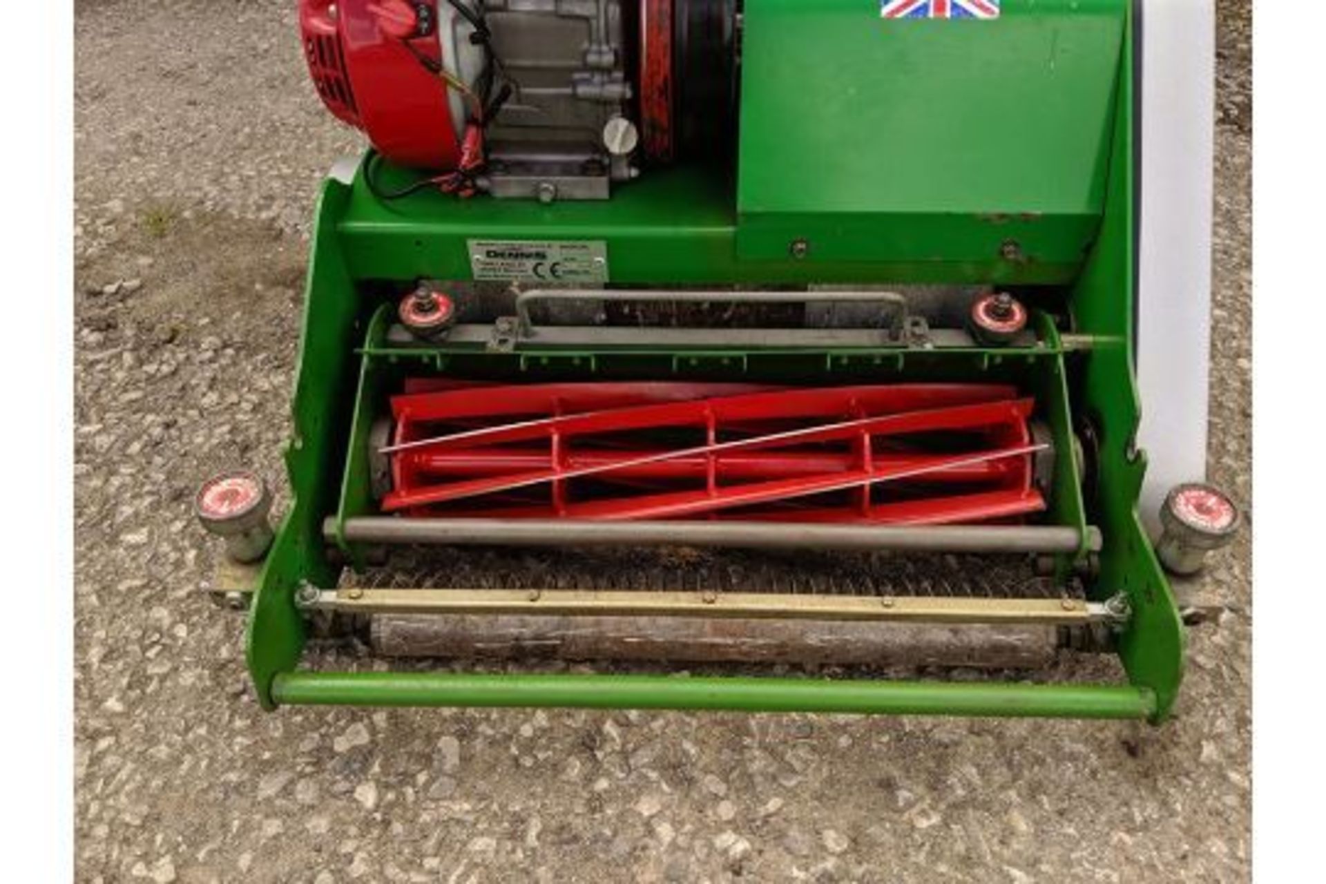 2005 Dennis FT510 9 Blade Cylinder Mower - Image 10 of 10