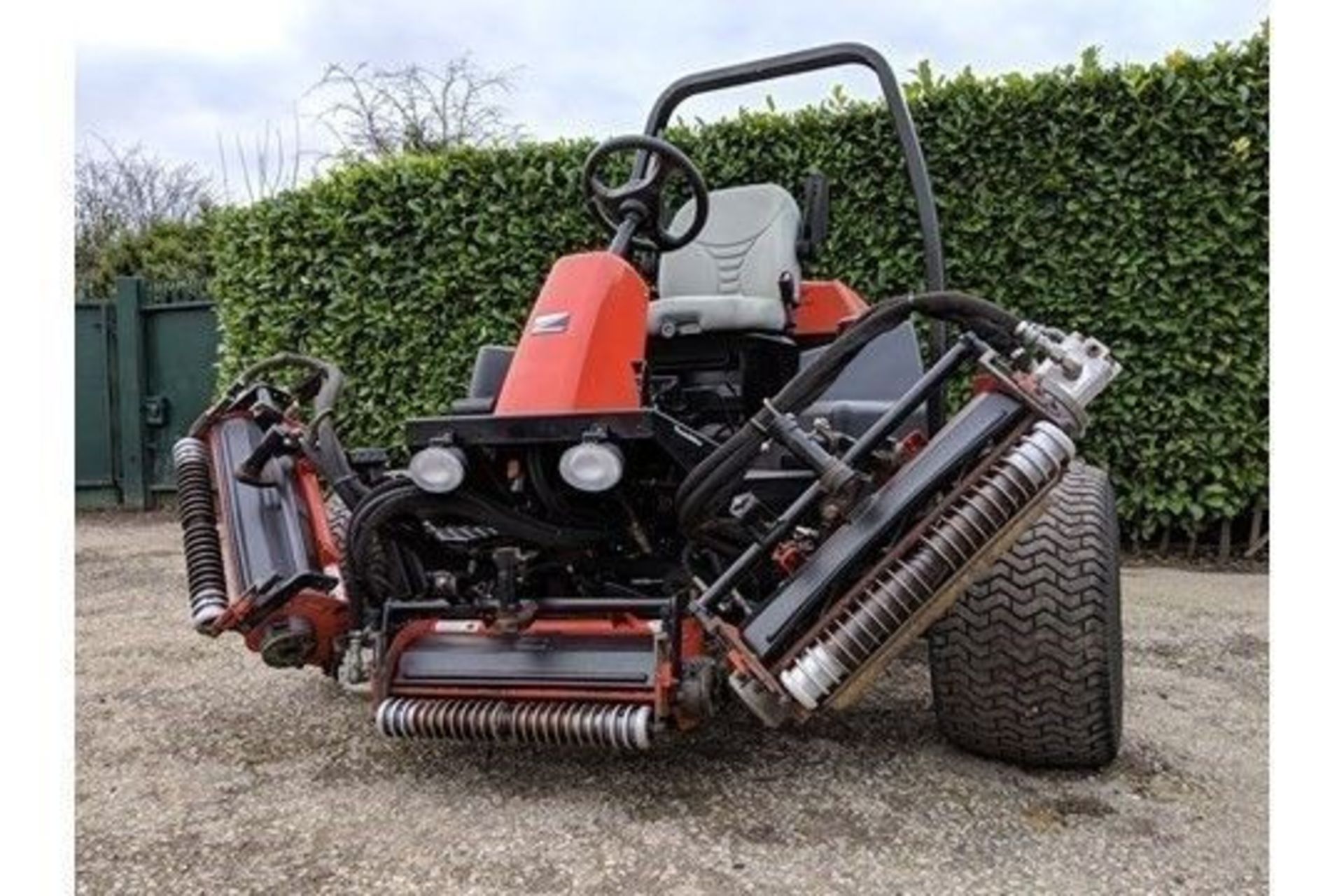 2007 Ransomes Jacobsen LF3800 4WD Cylinder Mower - Image 4 of 8