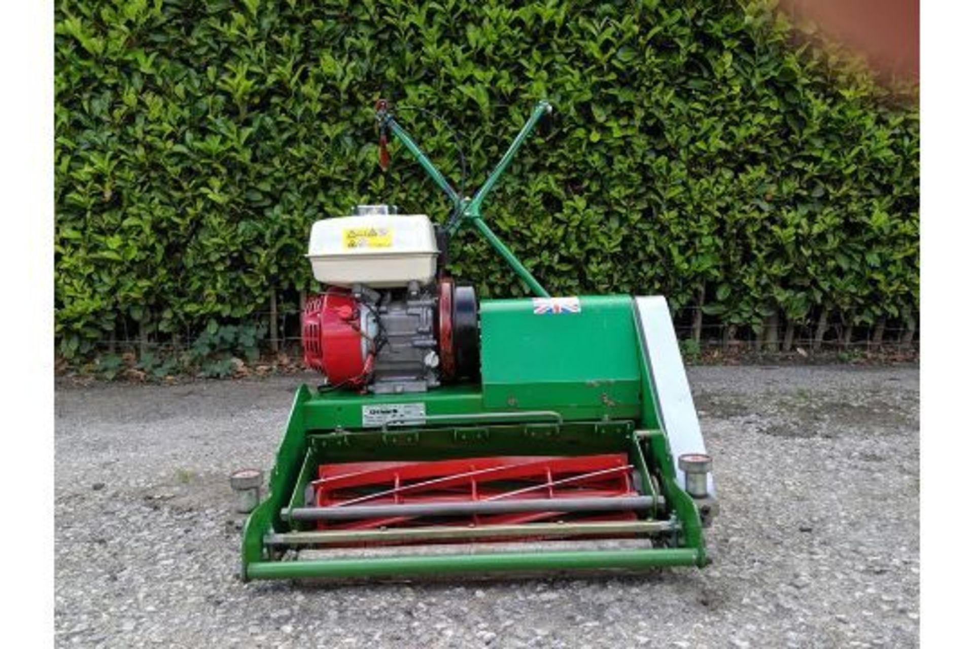 2005 Dennis FT510 9 Blade Cylinder Mower - Image 5 of 10