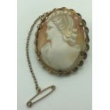 9CT GOLD BROOCH WITH CAMEO BROOCH