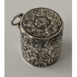 HALLMARKED SILVER THIMBLE HOLDER