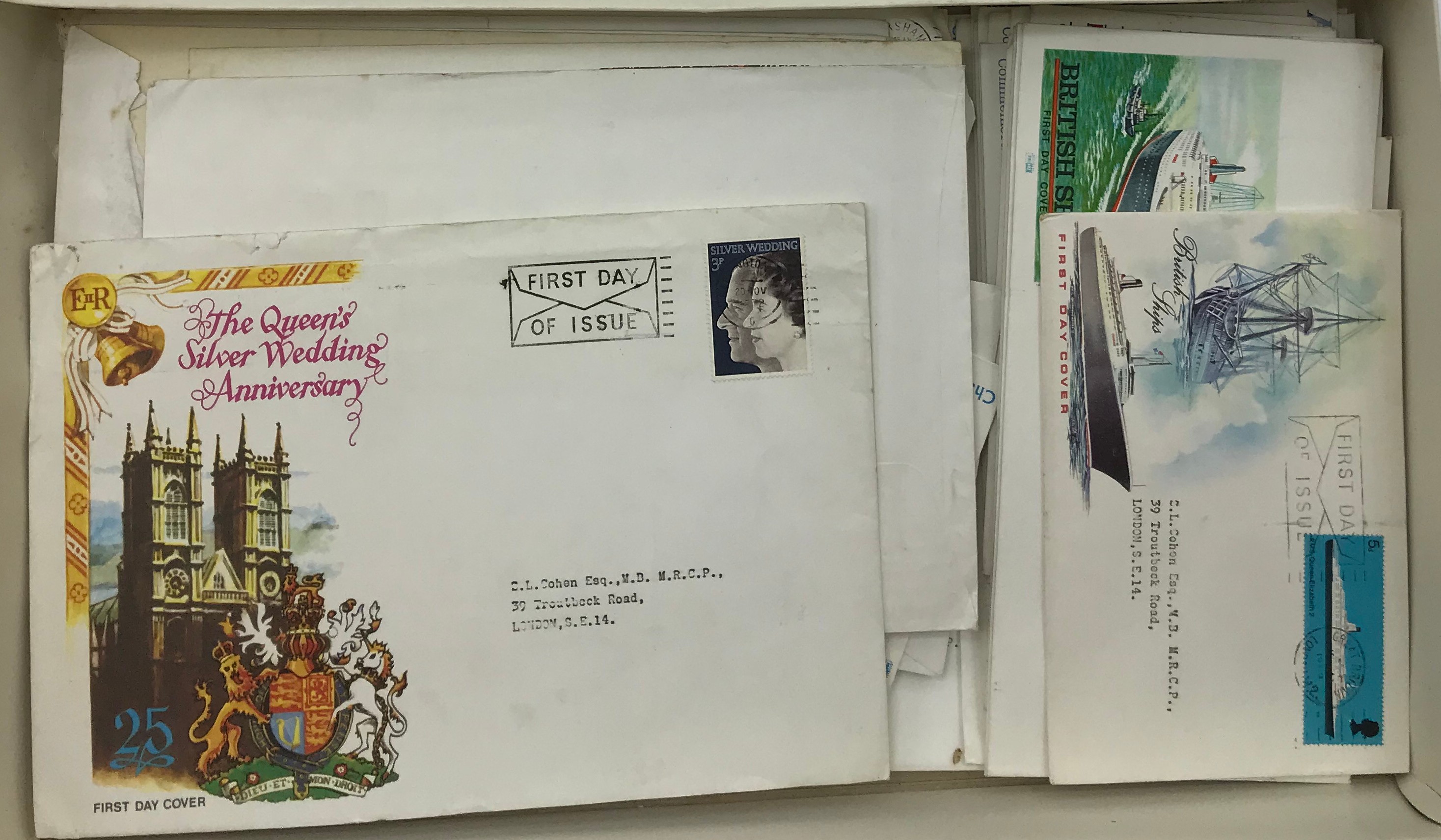 SMALL COLLECTION OF FIRST DAY COVERS - Image 4 of 6