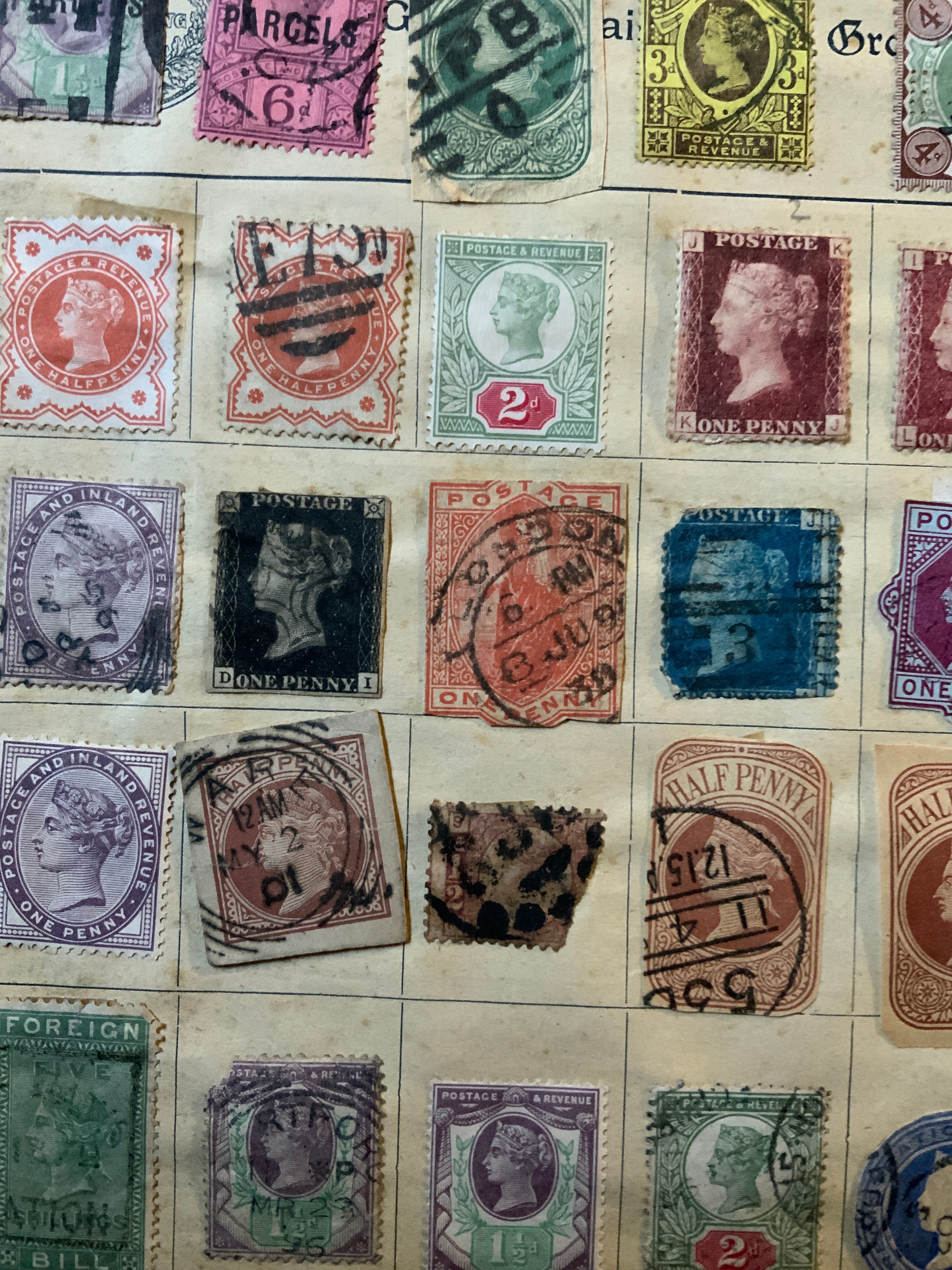 VARIOUS STAMPS COLLECTION - Image 3 of 7