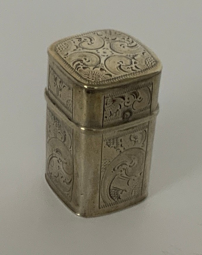 ANTIQUE HALLMARKED SILVER DUTCH PEPPERMINT BOX CIRCA 1890