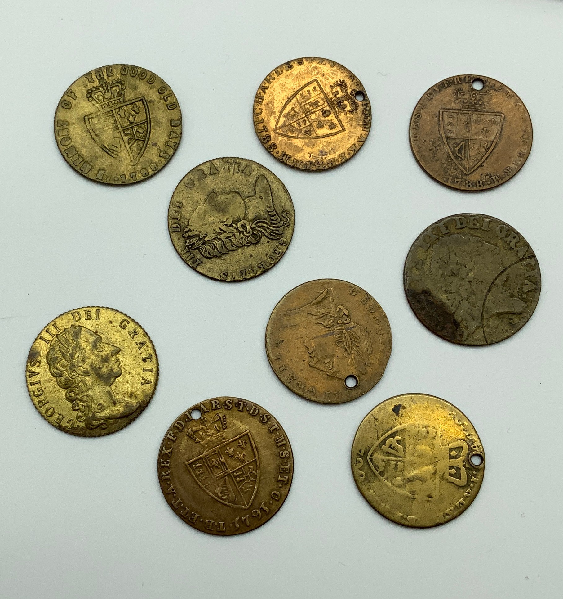 INTERESTING ITEMS LOT INCLUDING SOUVENIR COINS - Image 4 of 10