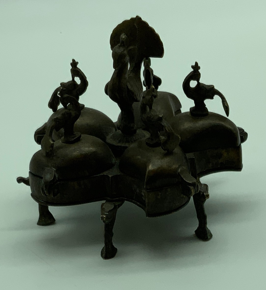 INDIAN BRONZE KUMKUM TIKA POWDER SPICE BOX - Image 4 of 6